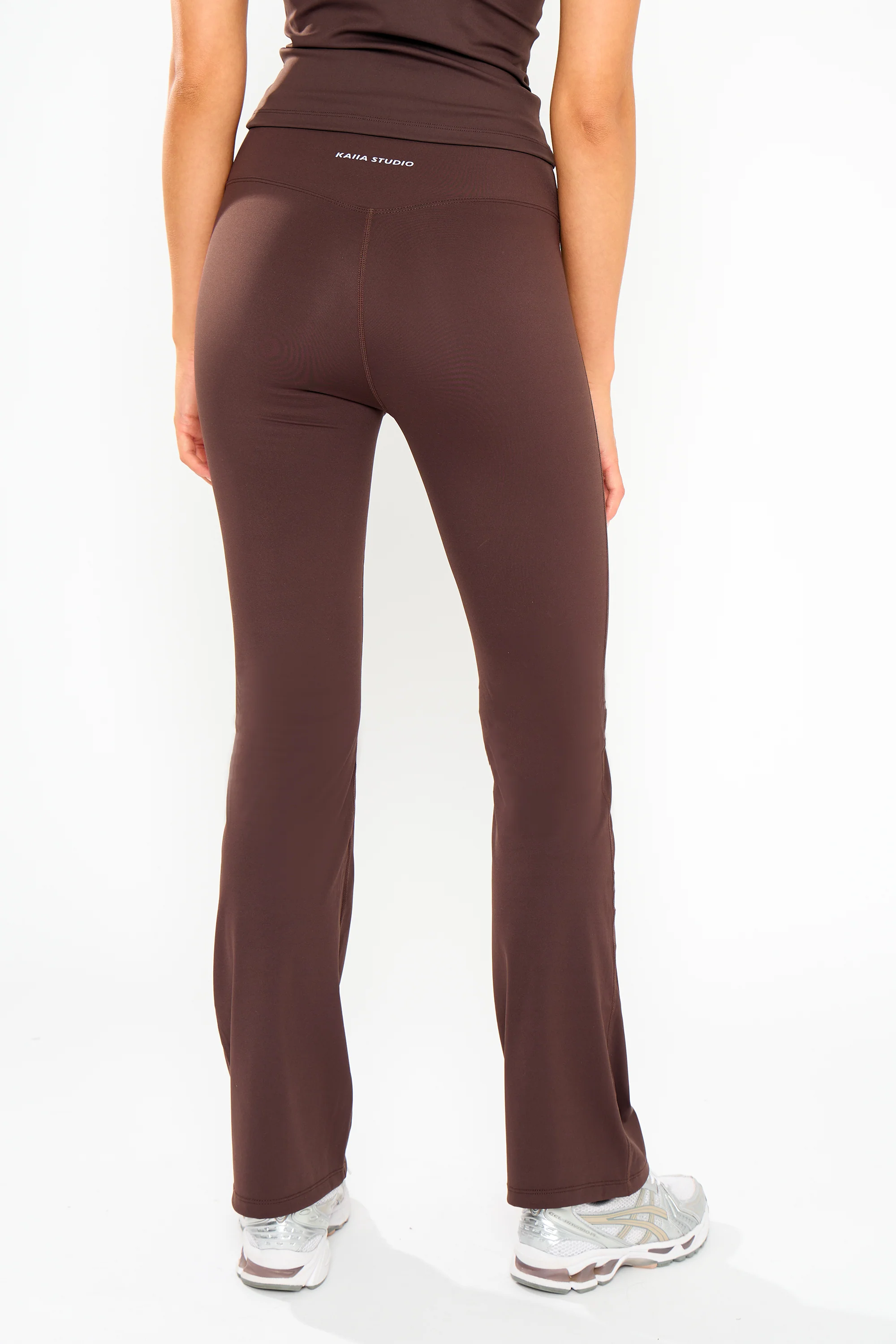 Kaiia Sculpt Yoga Pants Brown - Image 8