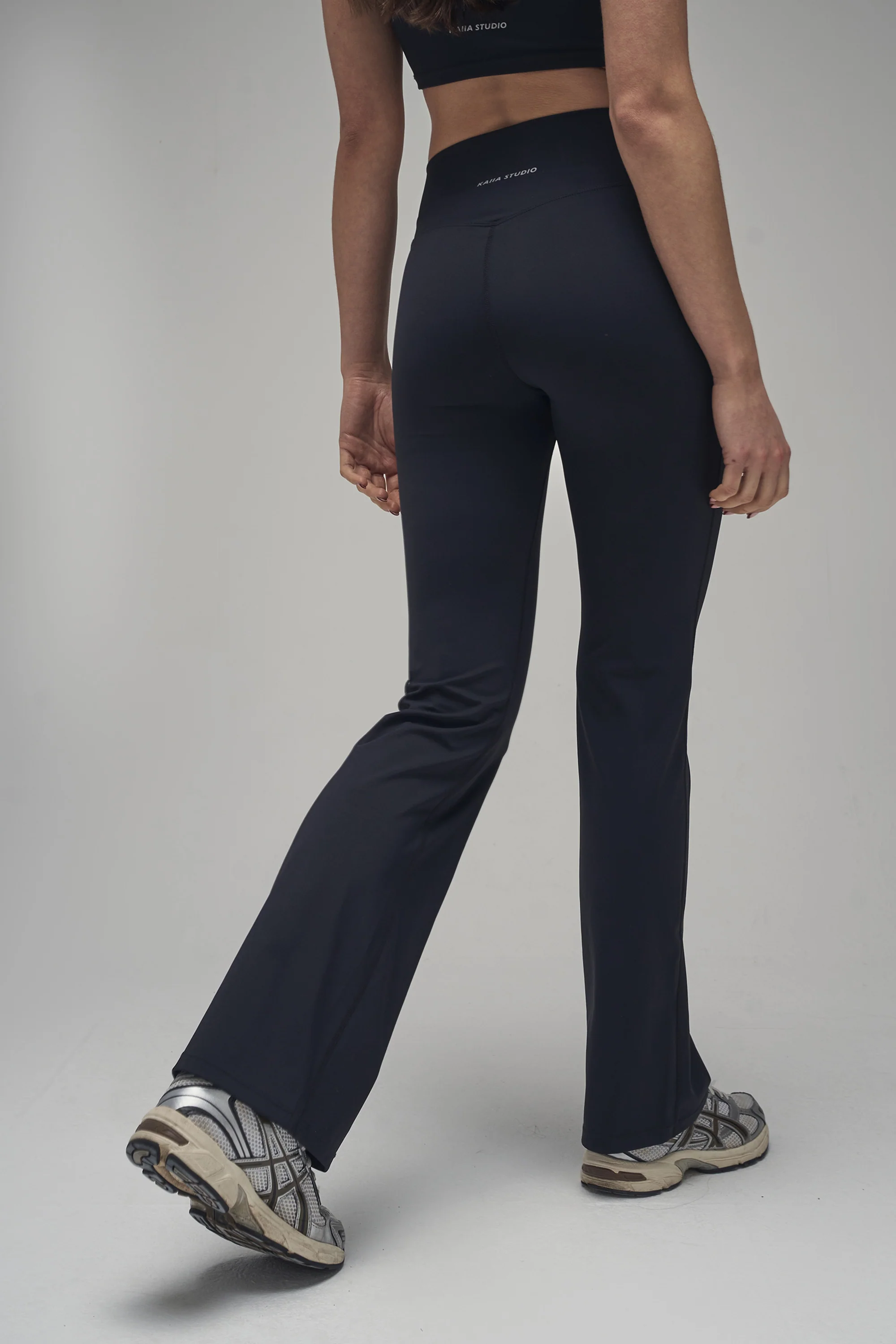 Kaiia Sculpt Yoga Pants Black on Black - Image 4