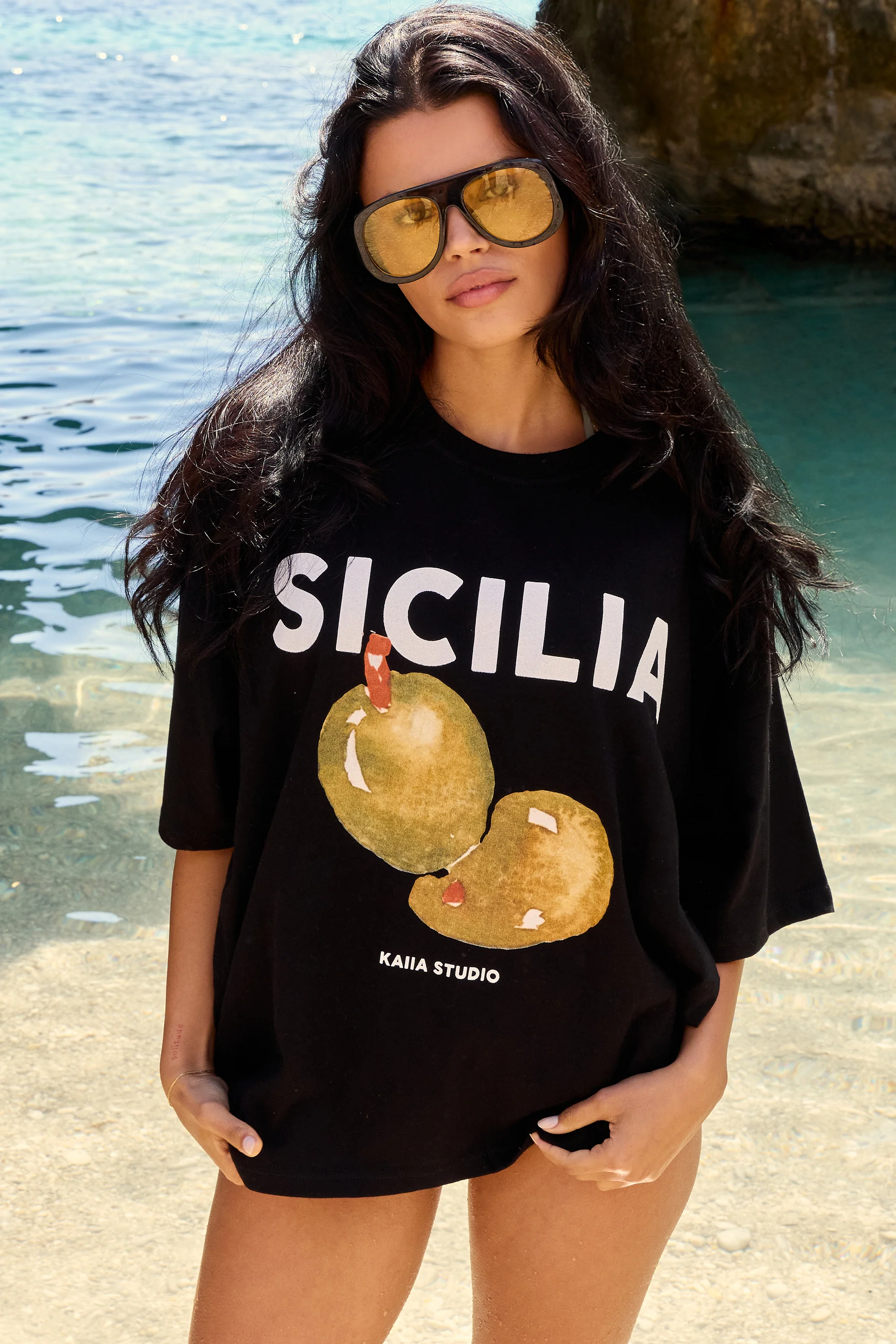 Kaiia Sicilia Olives Graphic Oversized T-Shirt Black - Image 3