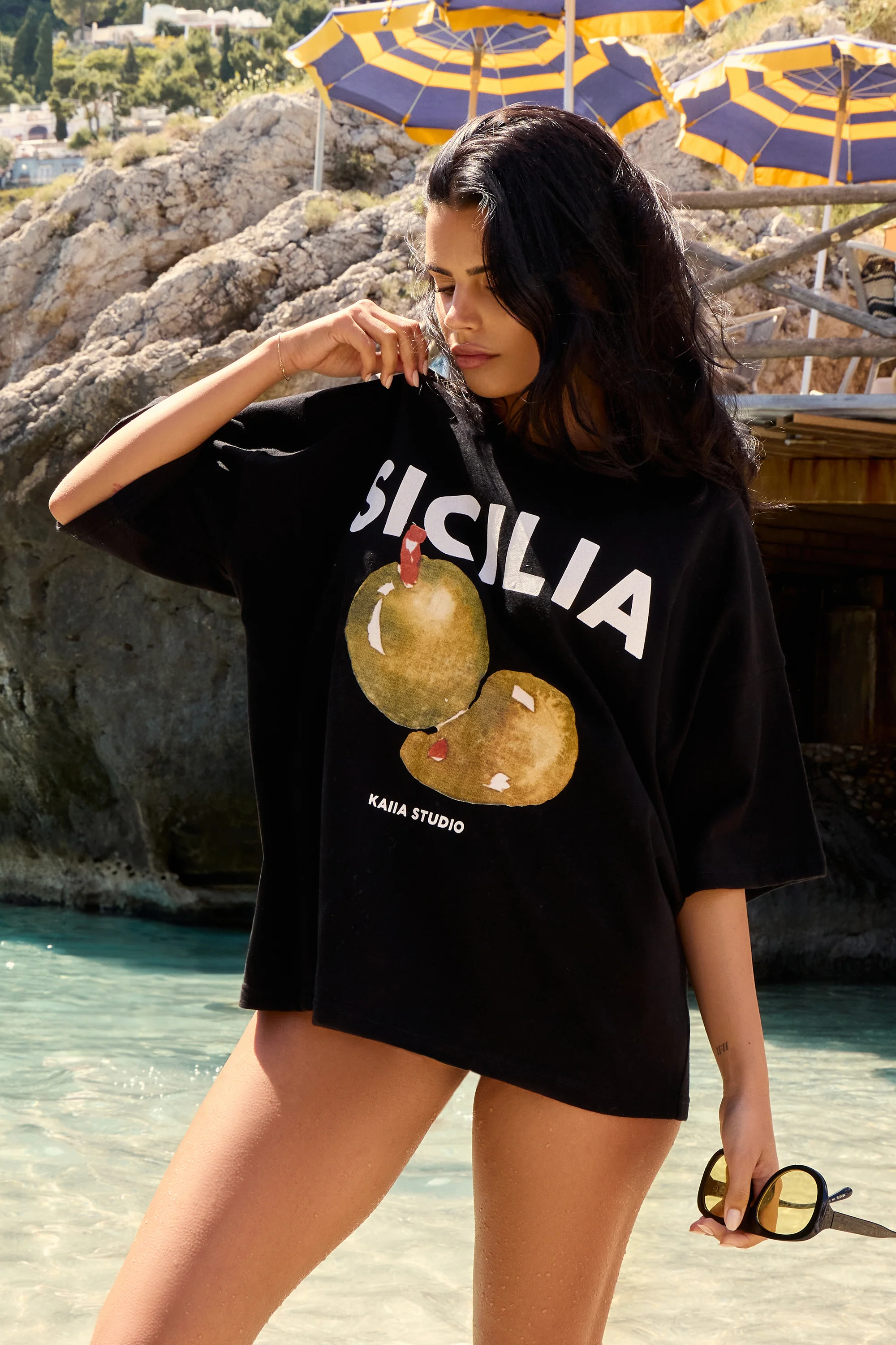 Kaiia Sicilia Olives Graphic Oversized T-Shirt Black - Image 4