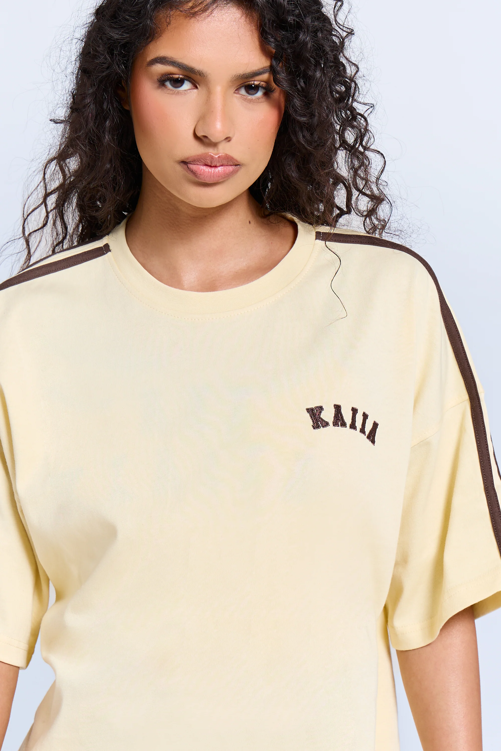 Kaiia Side Stripe Oversized T-shirt Butter Yellow & Brown - Image 2