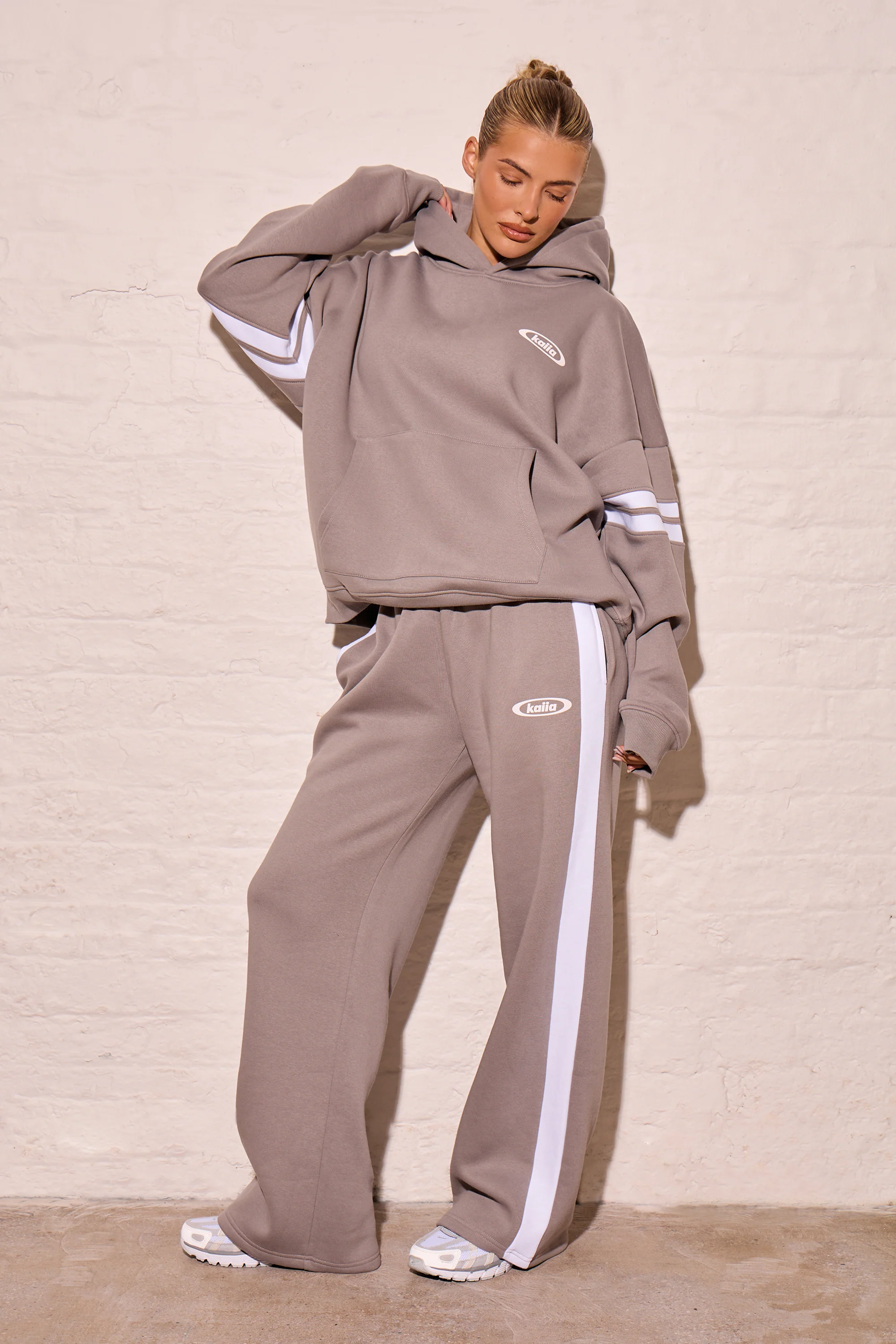 Kaiia Side Stripe Wide Leg Joggers Mist Grey & Cream
