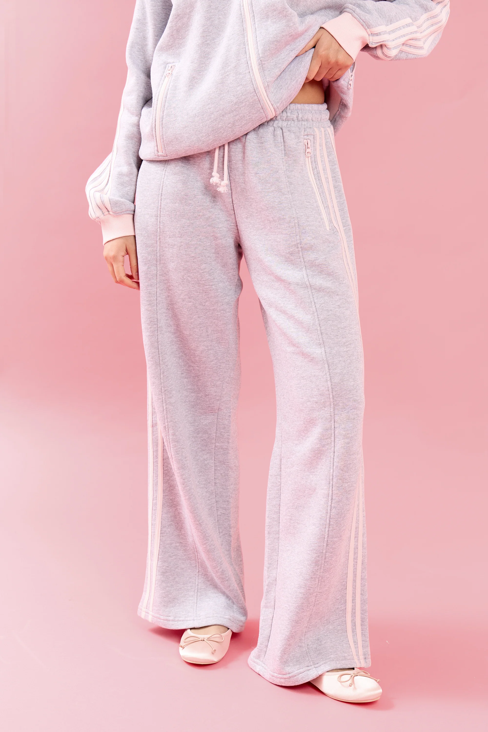 Kaiia Side Striped Wide Leg Joggers Light Grey Marl & Pink Meringue - Image 4