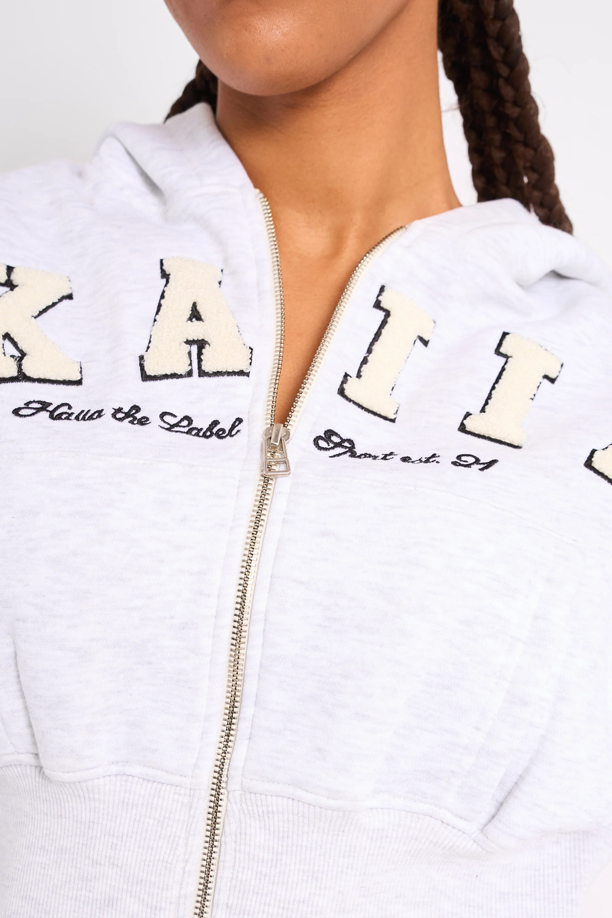 Kaiia Slogan Cropped Zip Up Hoodie Light Grey Marl & White - Image 4