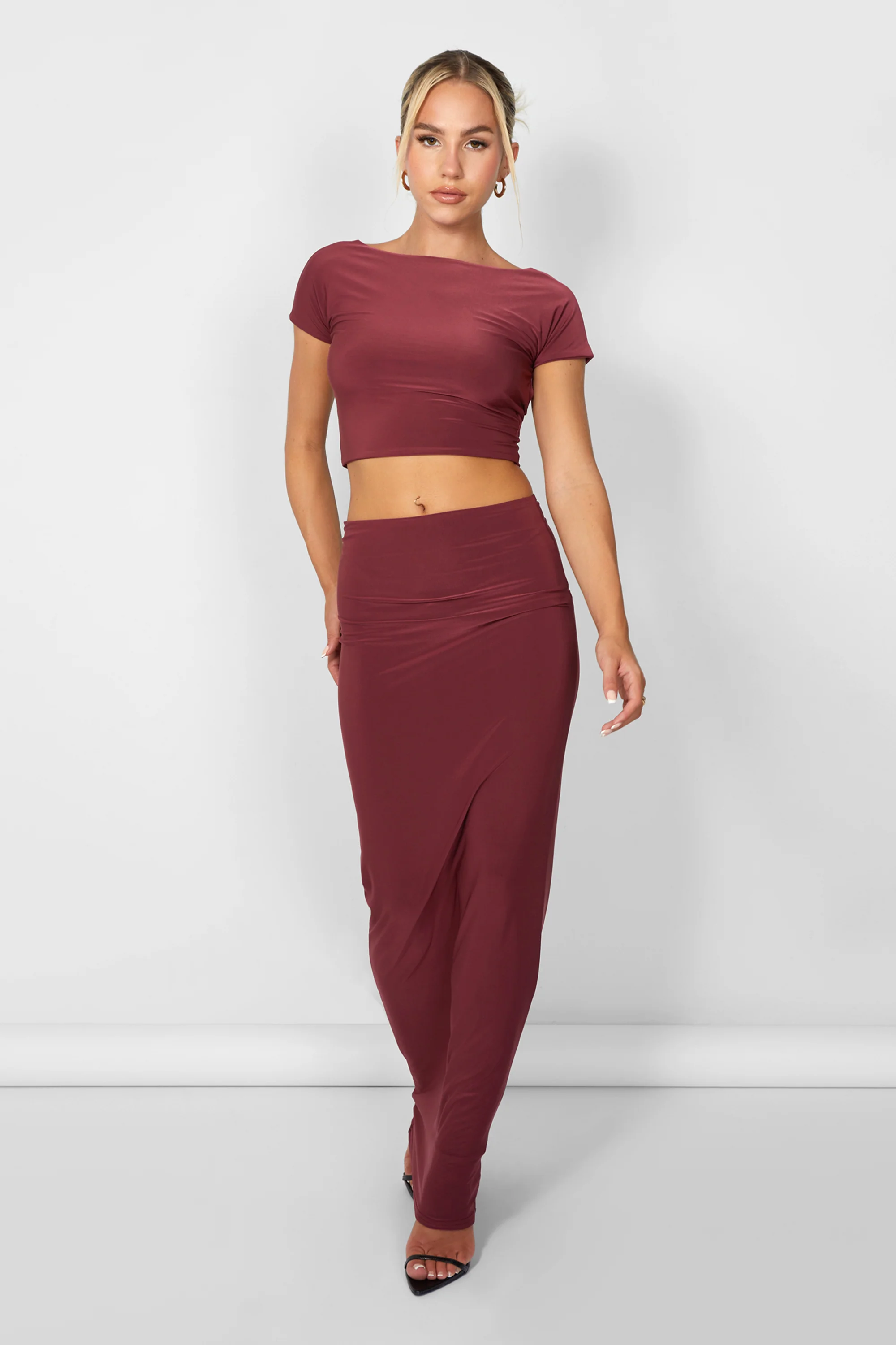 Kaiia Slinky Column Maxi Skirt Co-ord in Burgundy - Image 5