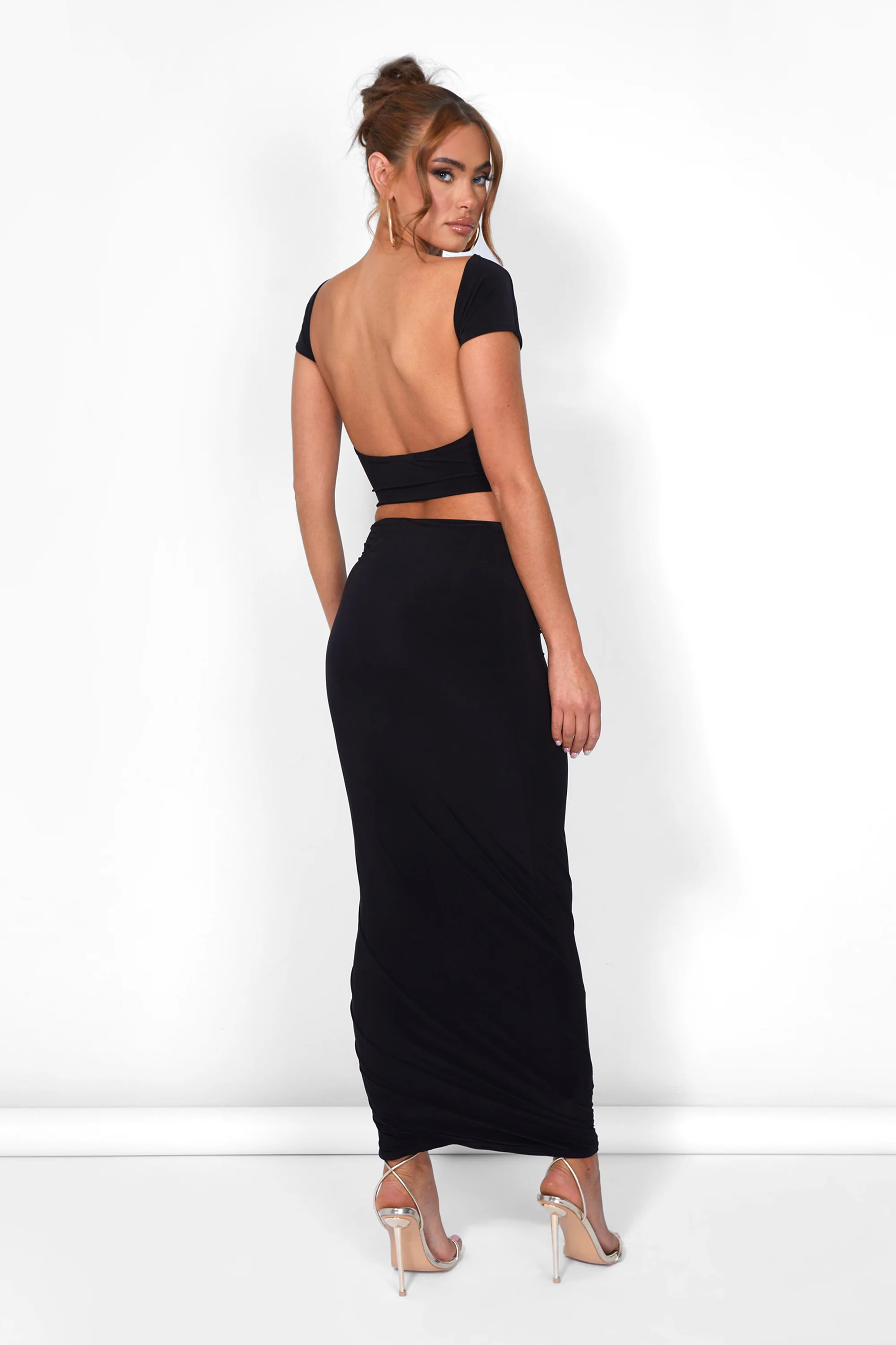 Kaiia Slinky Maxi Skirt Co-ord in Black - Image 2