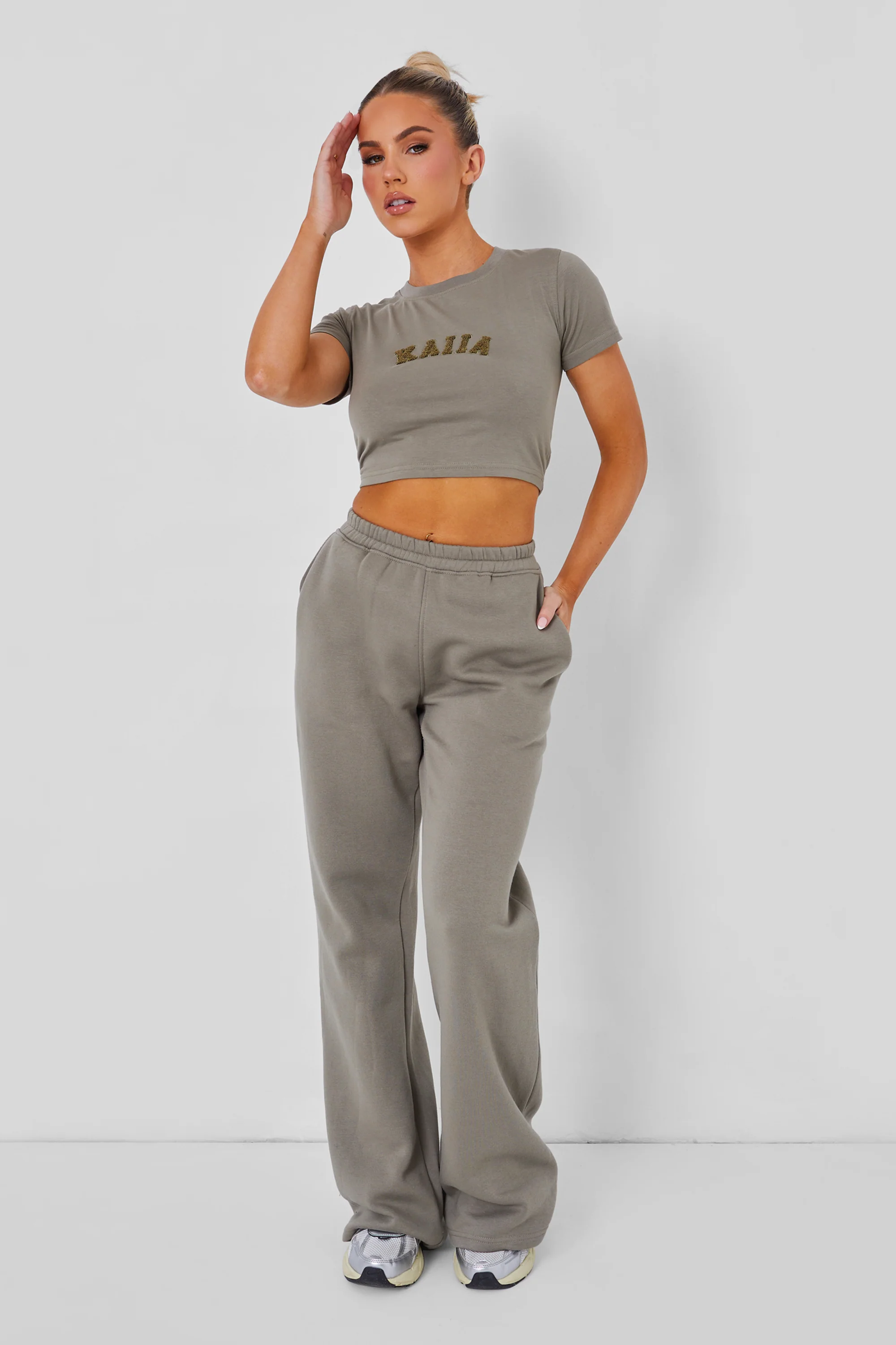 Kaiia Slogan Baby Tee Khaki - Image 3