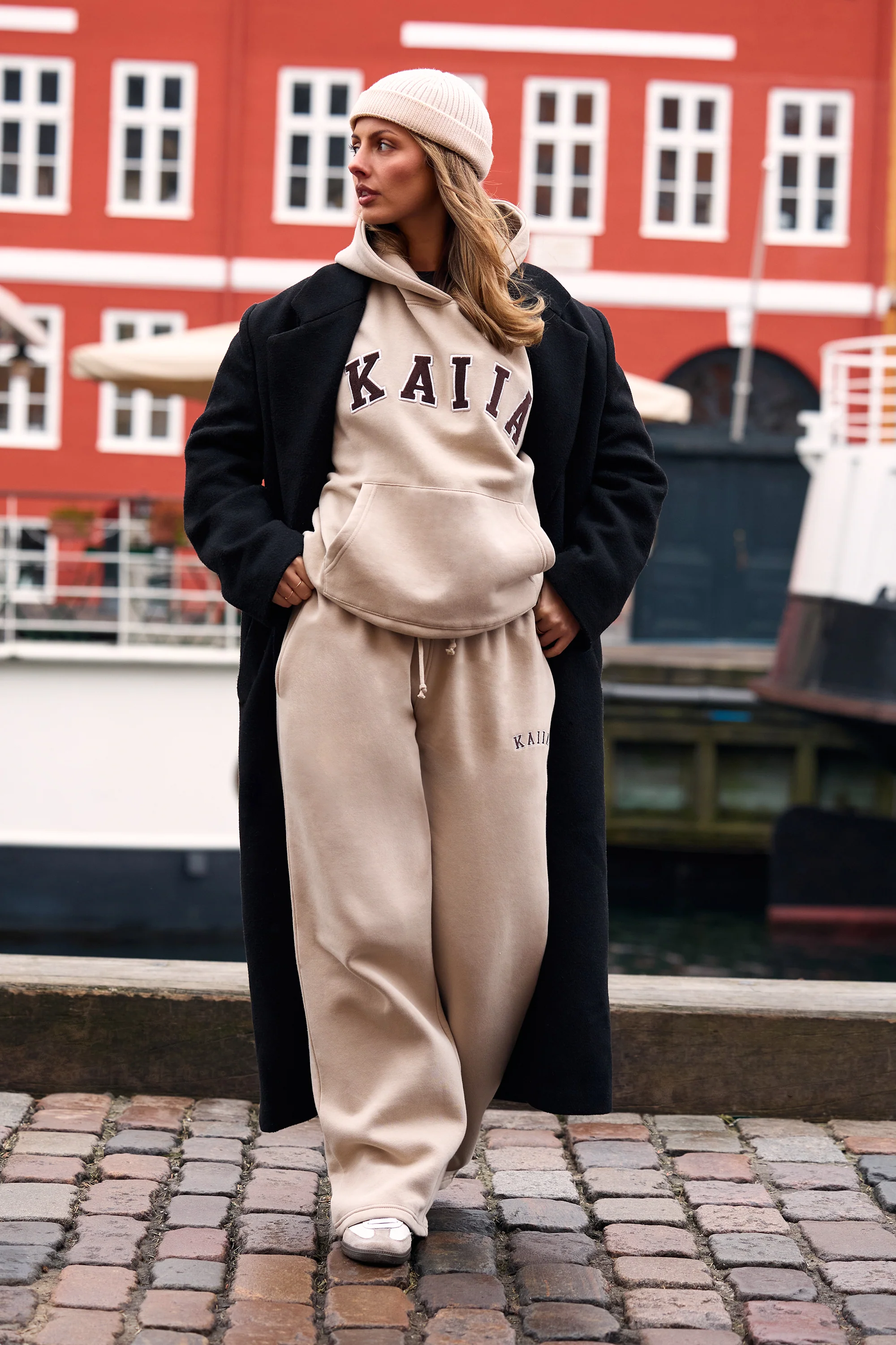 Kaiia Slogan Mid Rise Wide Leg Joggers Ash Taupe & Bitter Chocolate