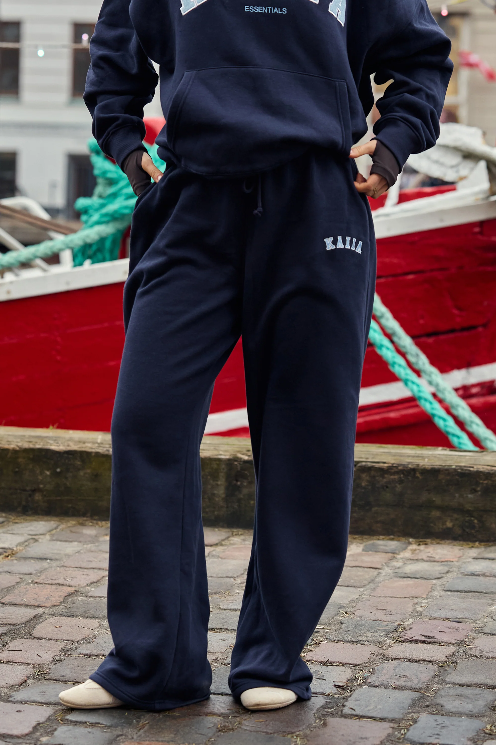 Kaiia Slogan Mid Rise Wide Leg Joggers Navy & Baby Blue - Image 2