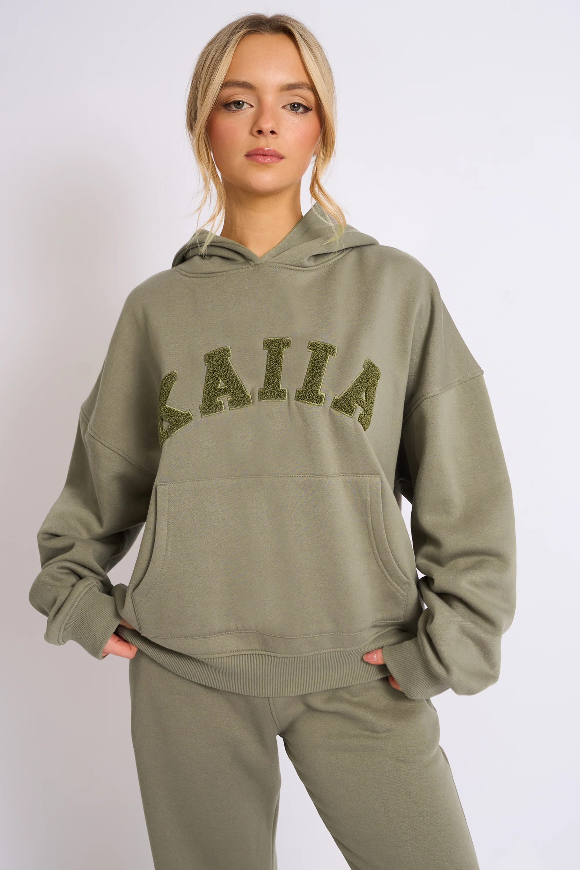 Kaiia Slogan Oversized Hoodie Khaki - Image 5