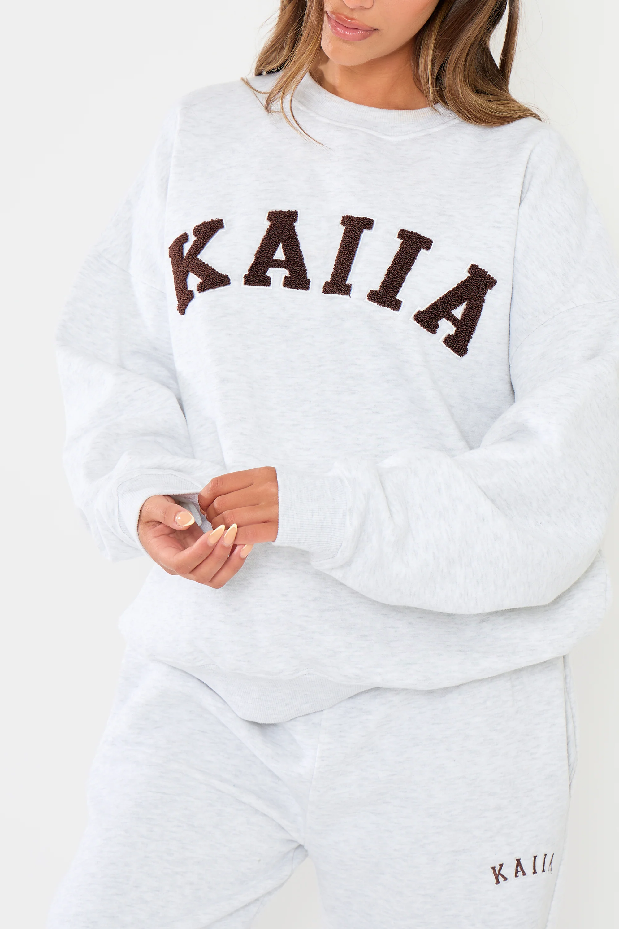 Kaiia Slogan Oversized Sweatshirt Light Grey Marl & Brown - Image 7