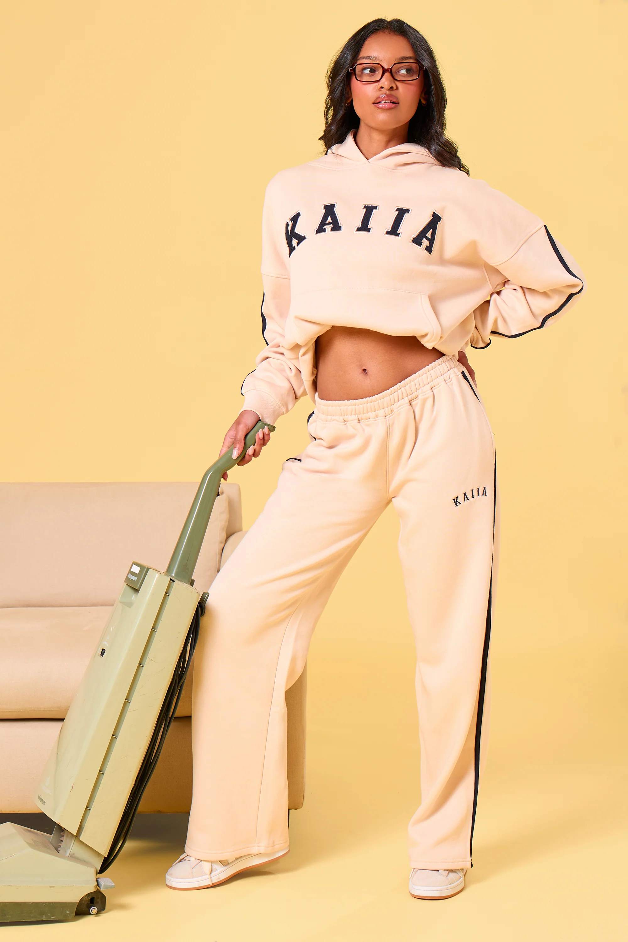 Kaiia Slogan Side Stripe Wide Leg Joggers Cream & Navy - Image 5