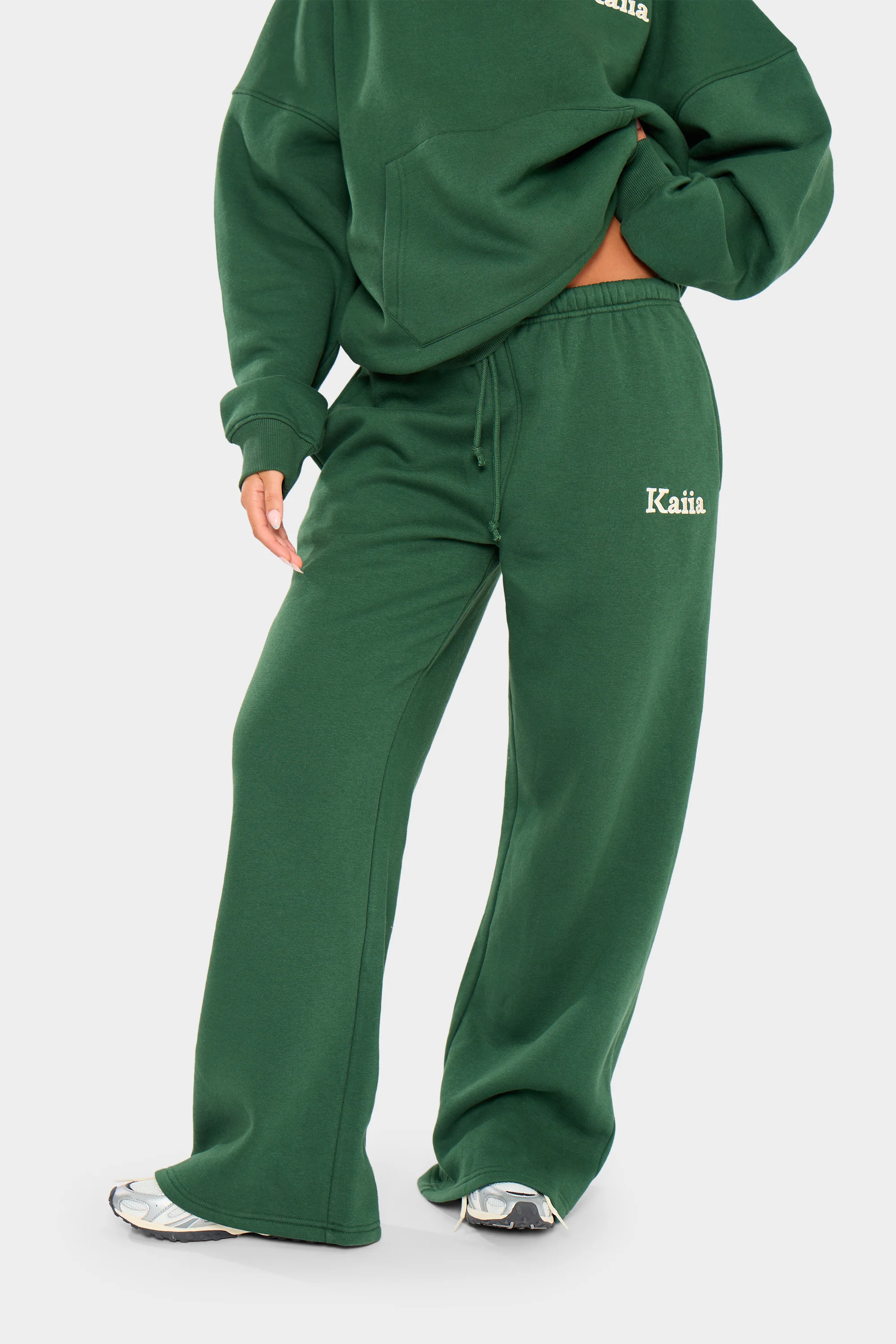 Kaiia Slogan Wide Leg Joggers Emerald Green - Image 5
