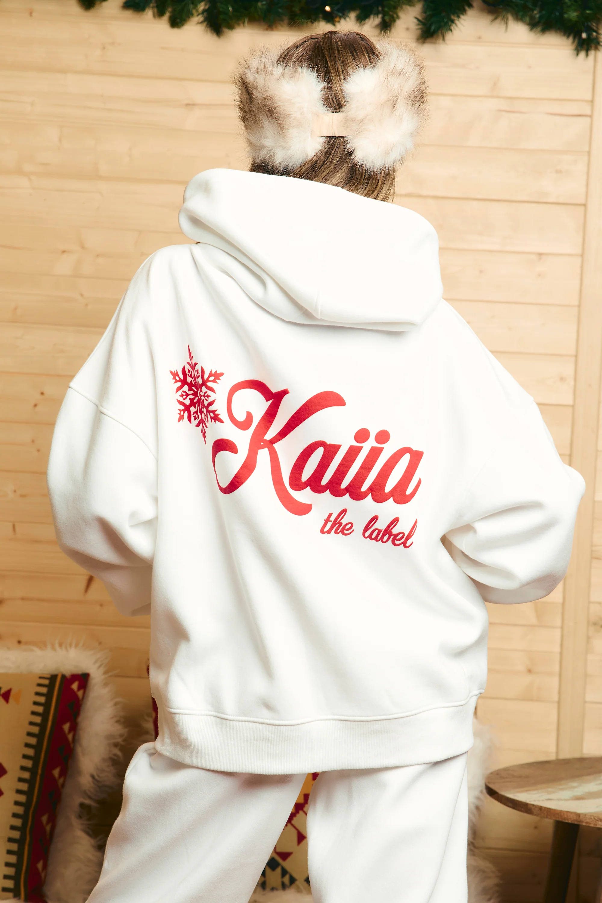 Kaiia Snowflake Logo Oversized Hoodie White & Red - Image 5