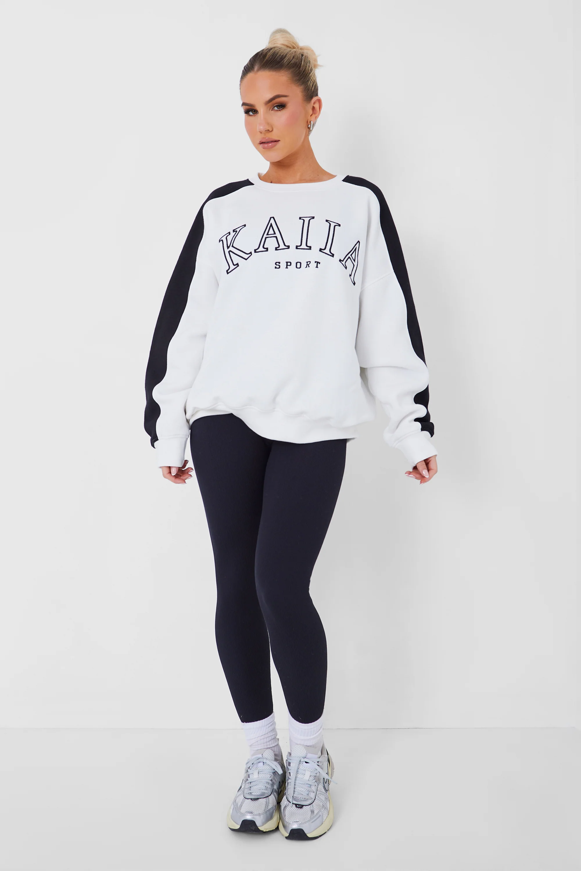 Kaiia Sport Oversized Sweatshirt in White and Black - Image 2