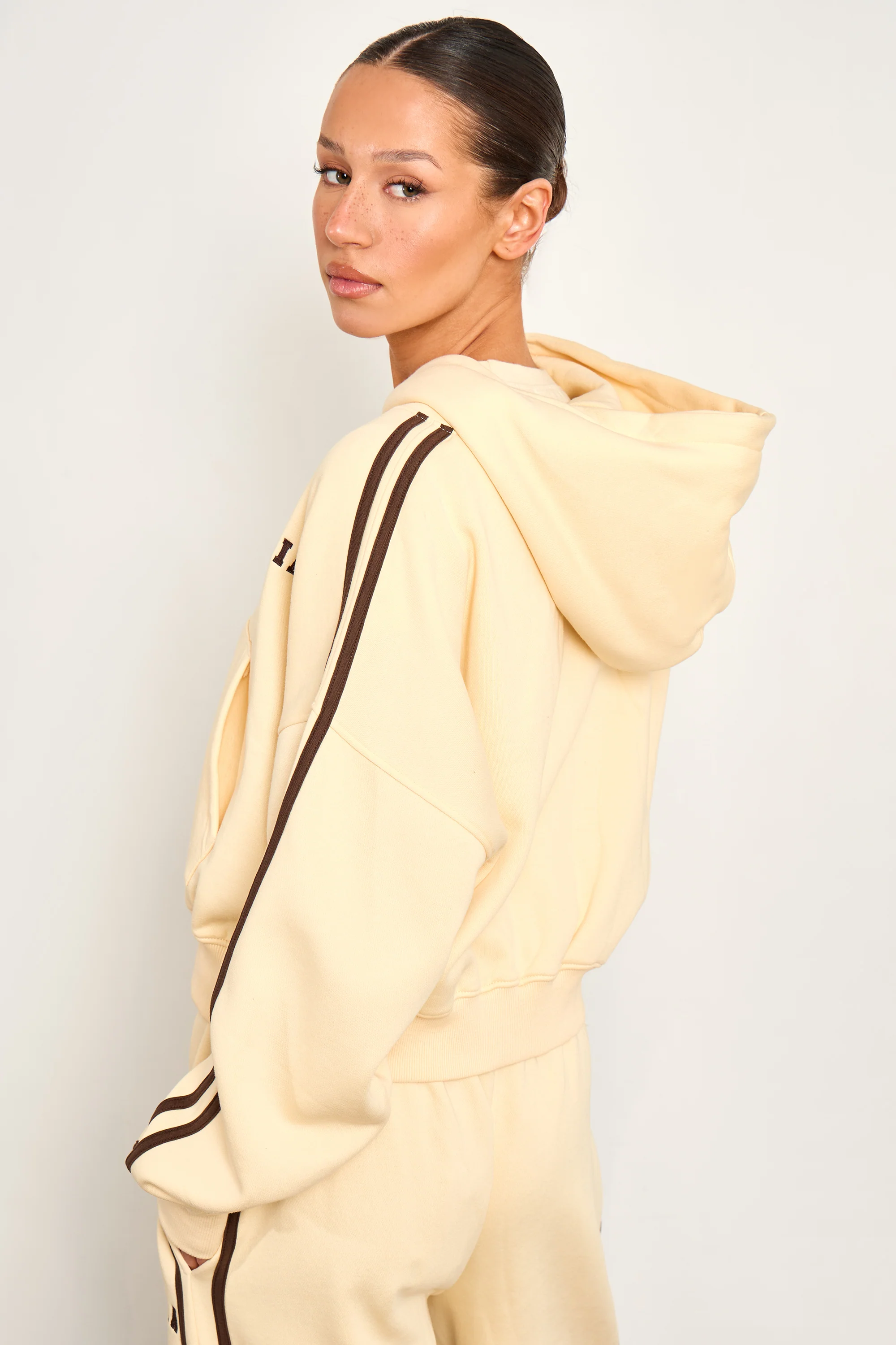 Kaiia Sport Side Stripe Oversized Zip Through Hoodie Butter Yellow & Brown - Image 7