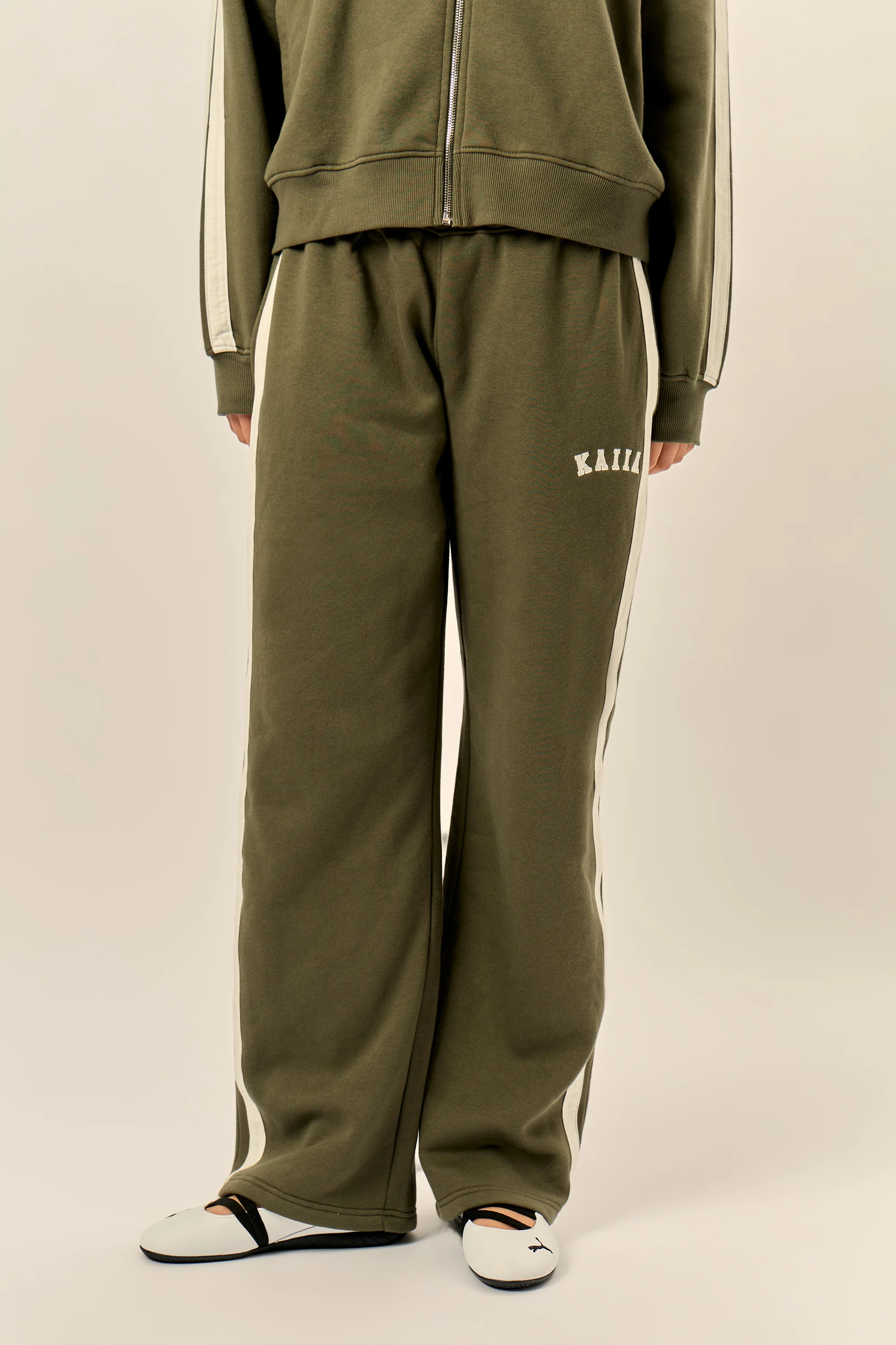Kaiia Sport Stripe Wide Leg Joggers Olive & Cream - Image 2