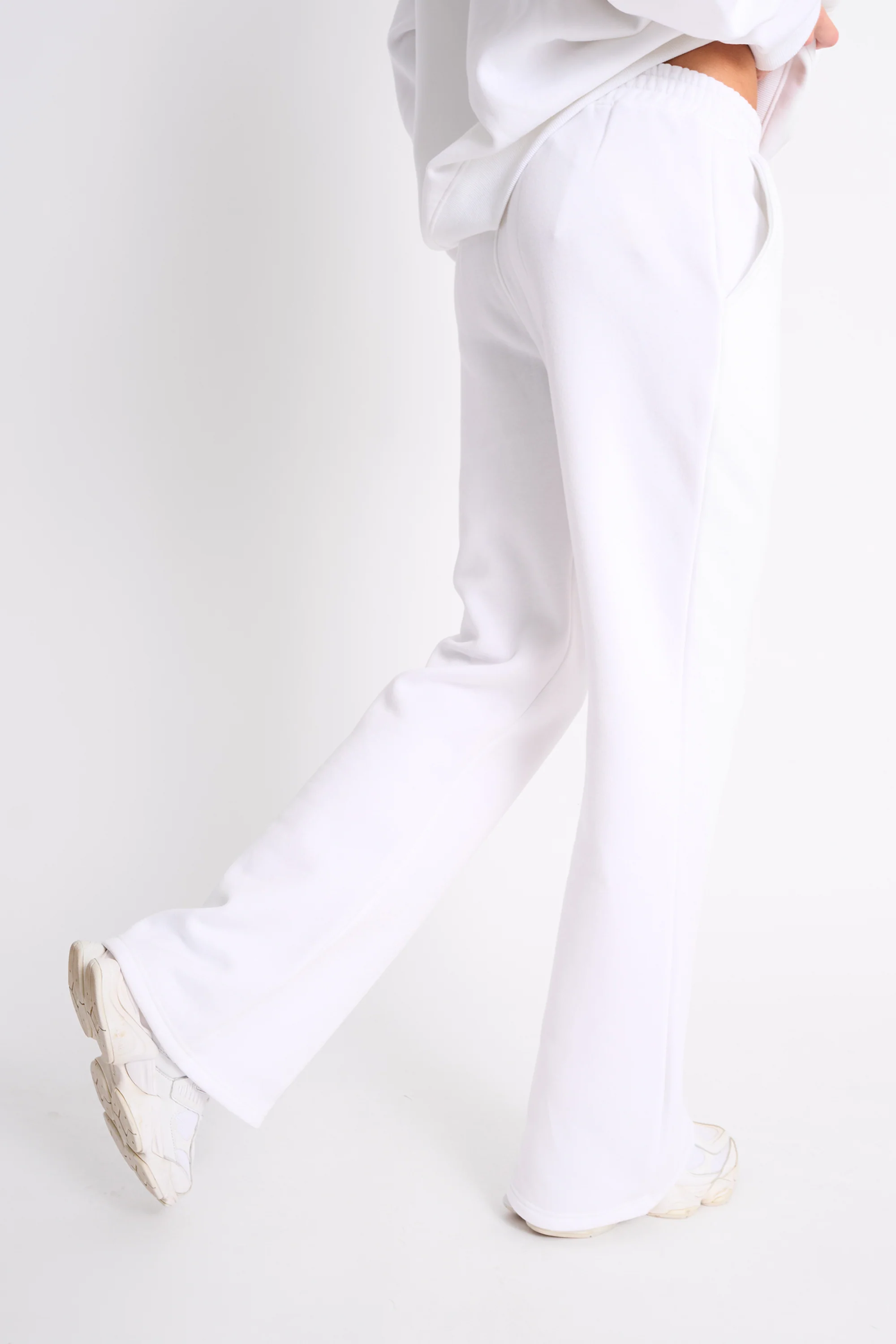 Kaiia Logo Wide Leg Joggers White & Sand - Image 3