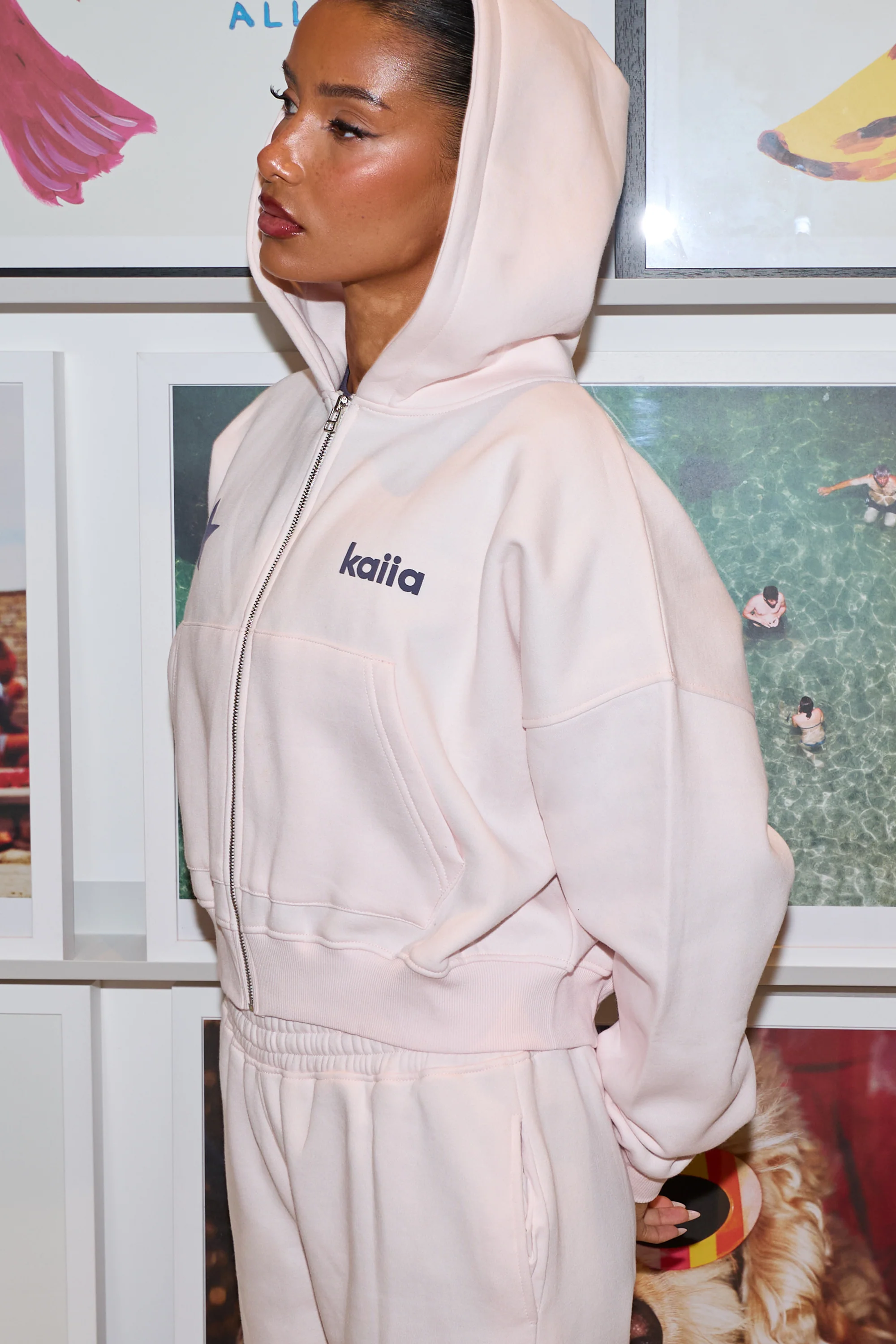 Kaiia Star Graphic Oversized Zip Through Hoodie Shell Pink & Dark Grey - Image 4