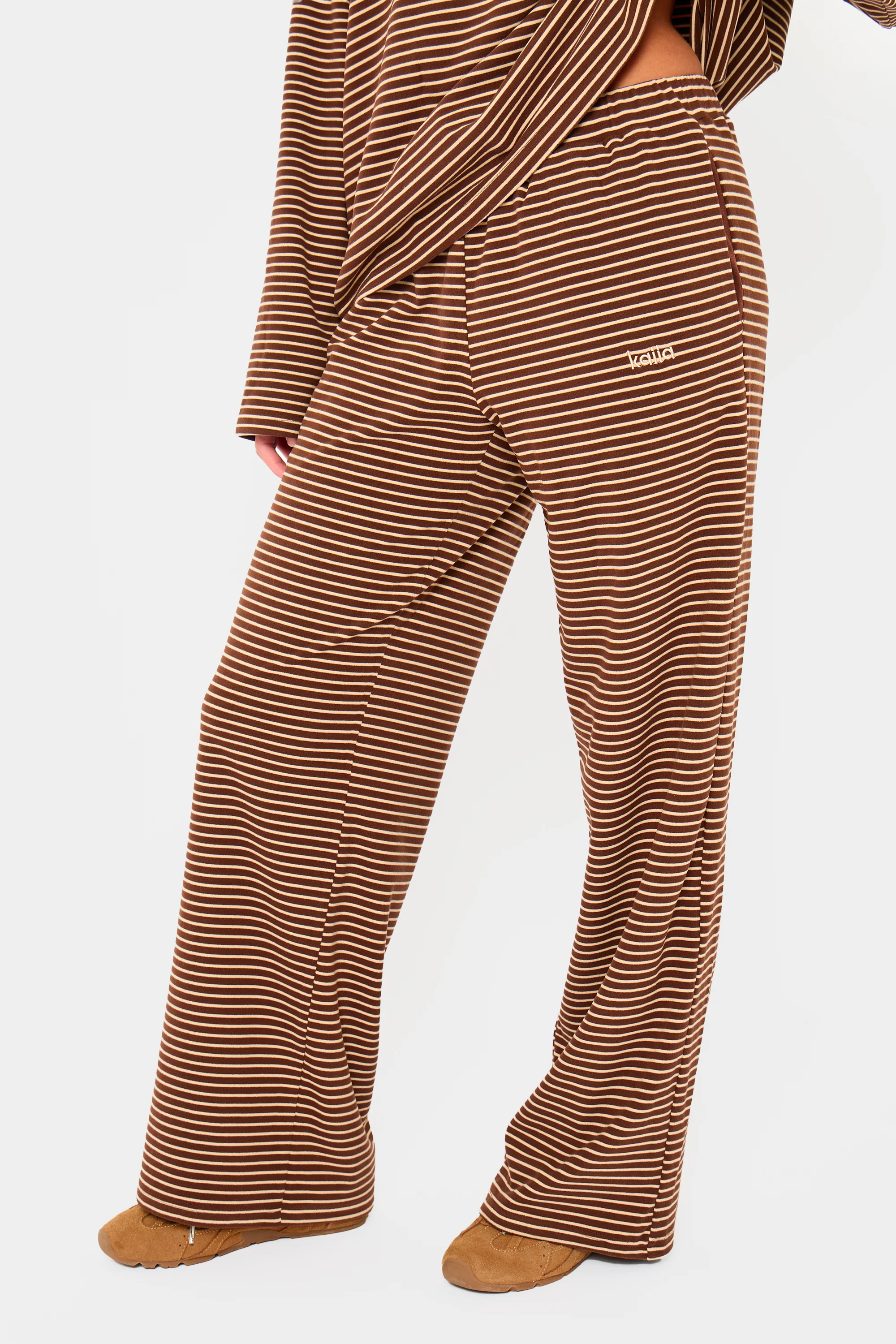 Kaiia Striped Fleece Drawstring Wide Leg Trousers Brown & Cream - Image 3
