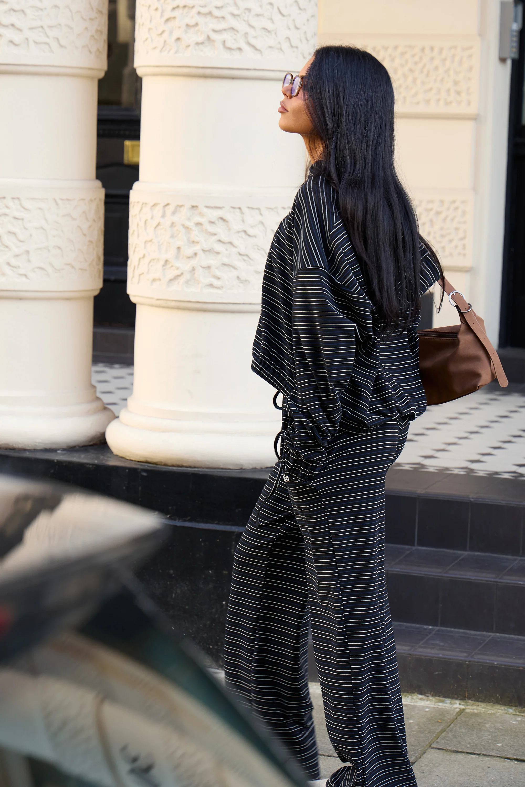 Kaiia Striped Fleece Oversized Zip Through Hoodie Navy & Cream - Image 5