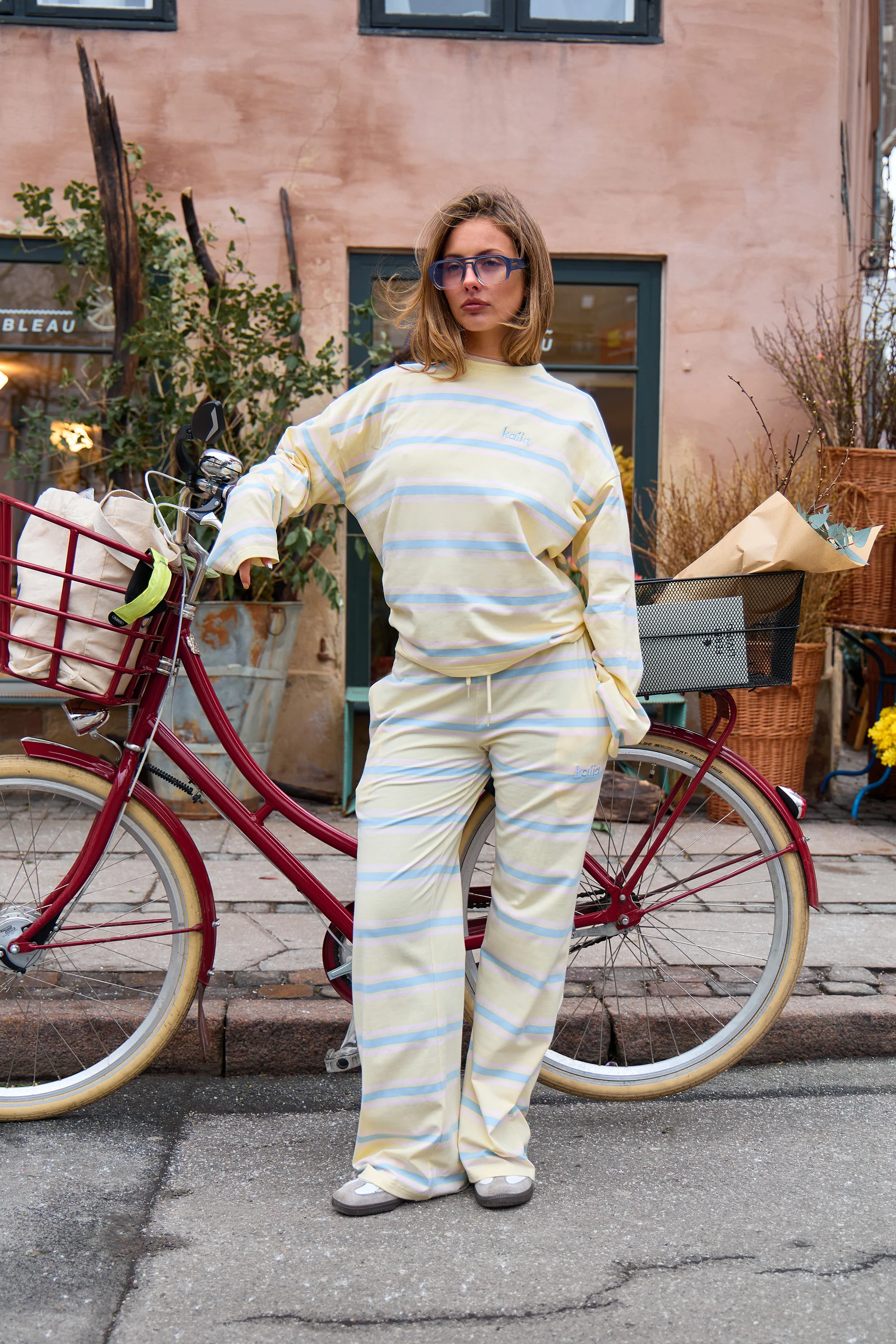 Kaiia Striped Oversized Long Sleeve T-shirt Soft Yellow & Blue - Image 2