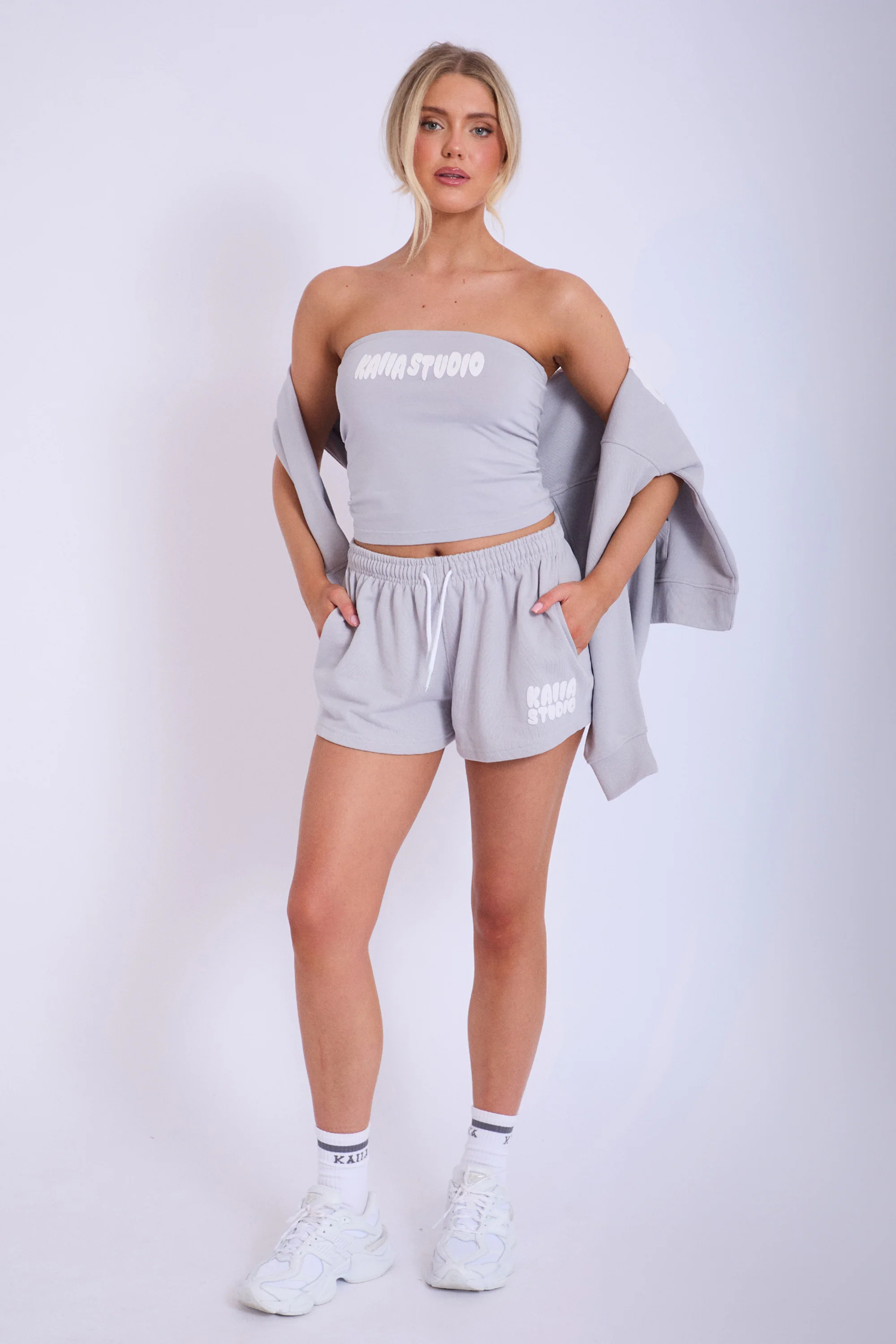 Kaiia Studio Bubble Logo Sweat Shorts Light Grey - Image 4
