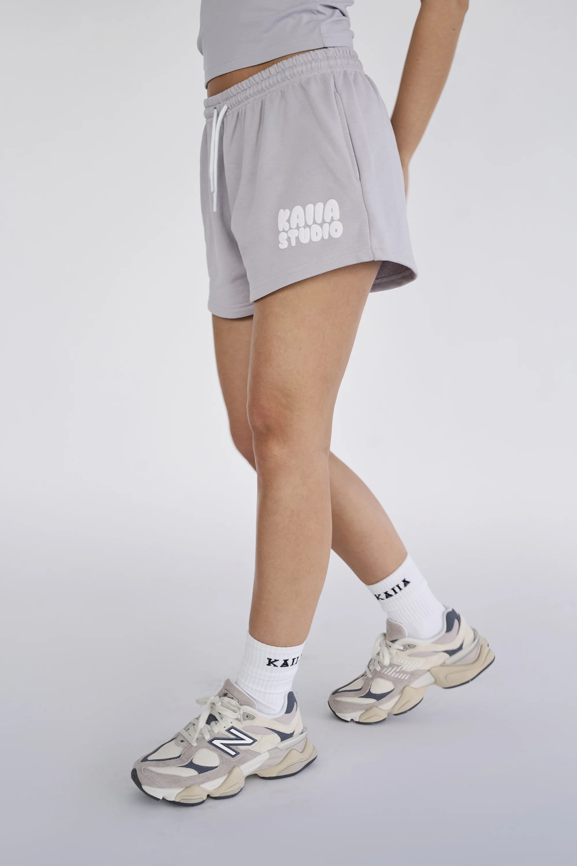 Kaiia Studio Bubble Logo Sweat Shorts Light Grey - Image 7
