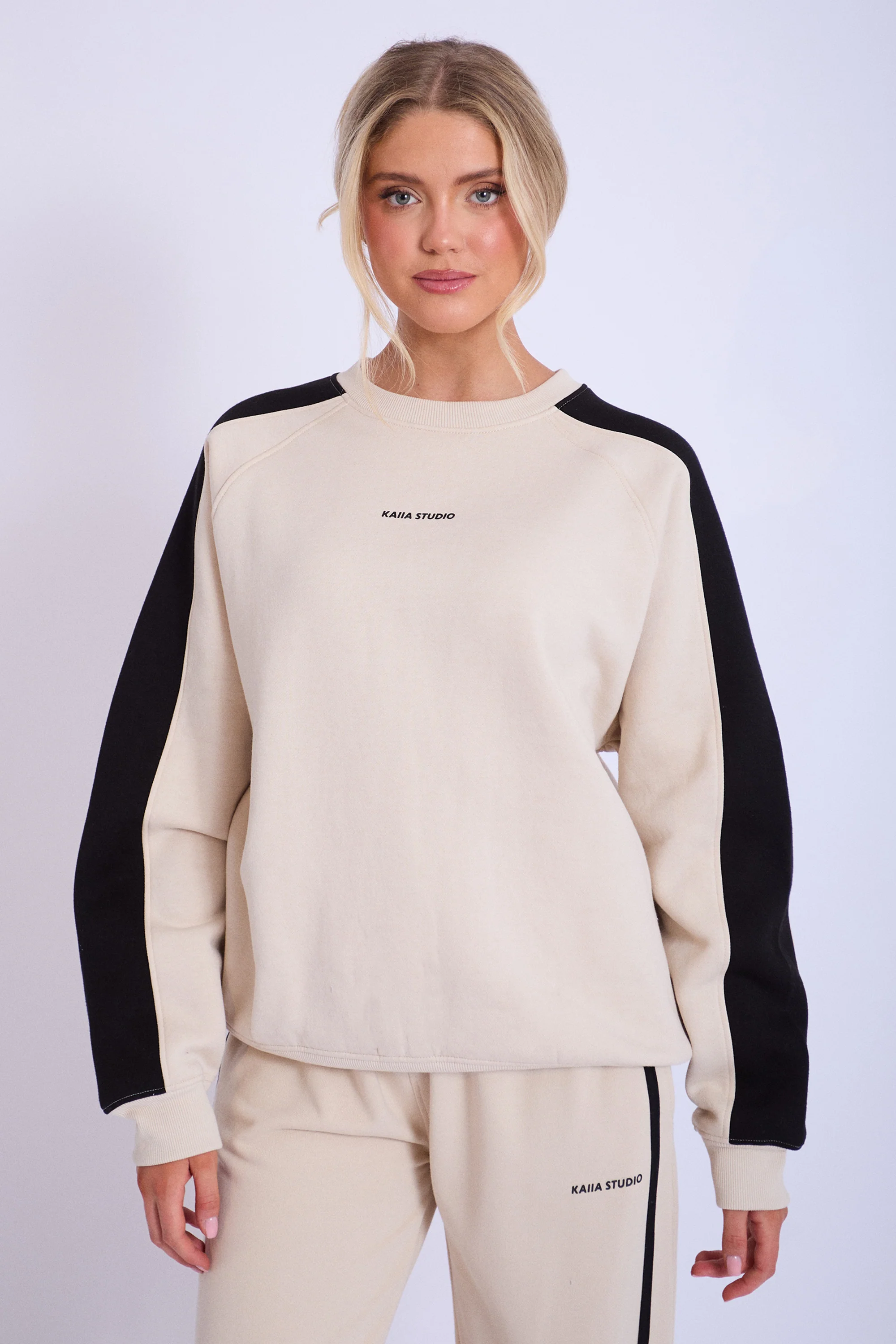 Kaiia Studio Contrast Panel Oversized Sweatshirt Stone & Black - Image 4