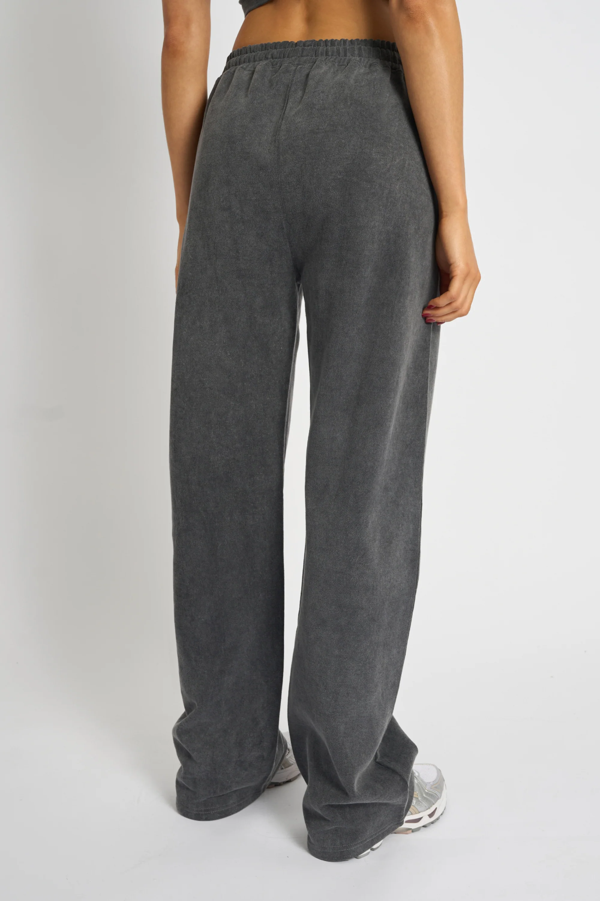 Kaiia Studio Diamante Acid Wash Wide Leg Joggers Dark Grey - Image 4