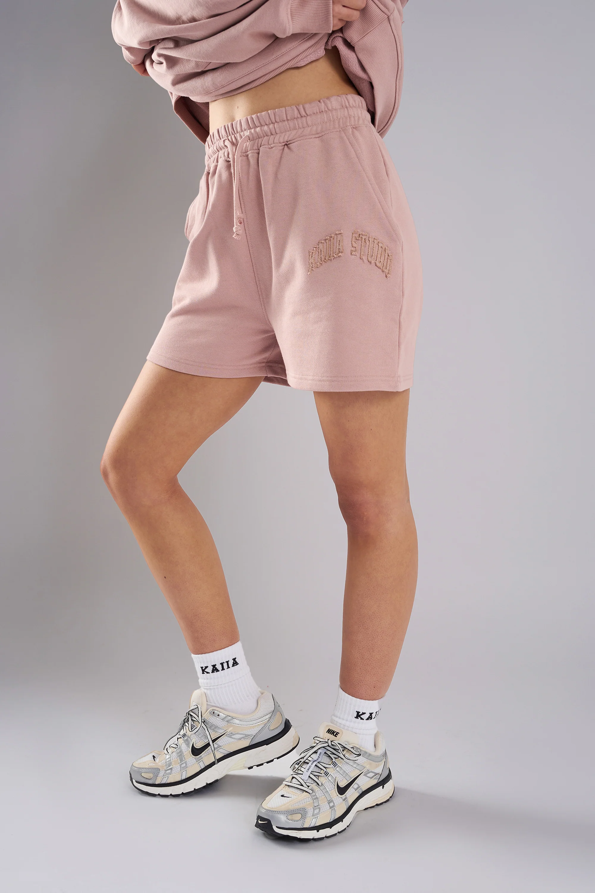 Kaiia Studio Distressed Applique Sweat Short Blush - Image 7