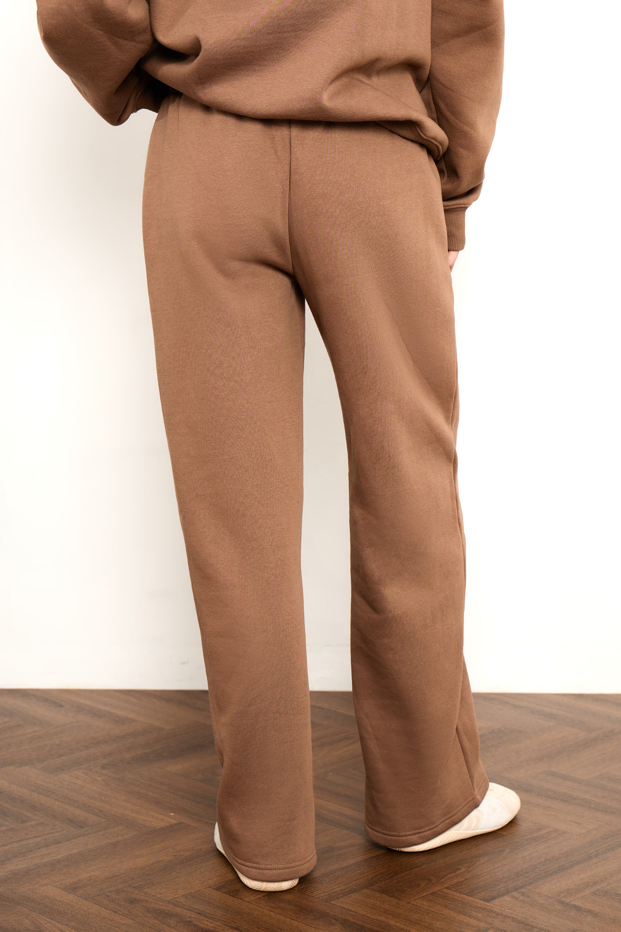 Kaiia Studio Embossed Wide Leg Joggers Caramel - Image 4
