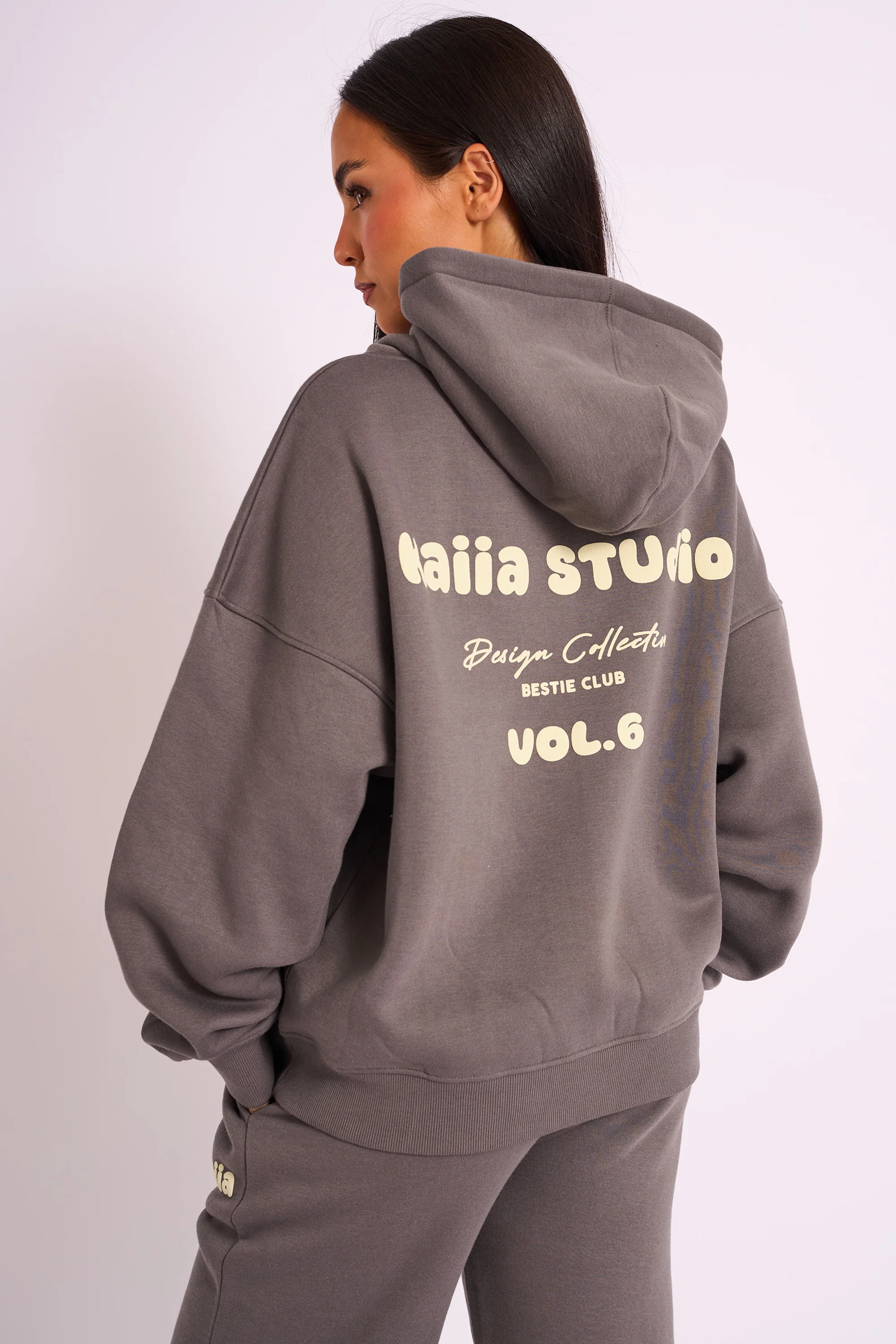 Kaiia Studio Oversized Hoodie Dark Grey - Image 3