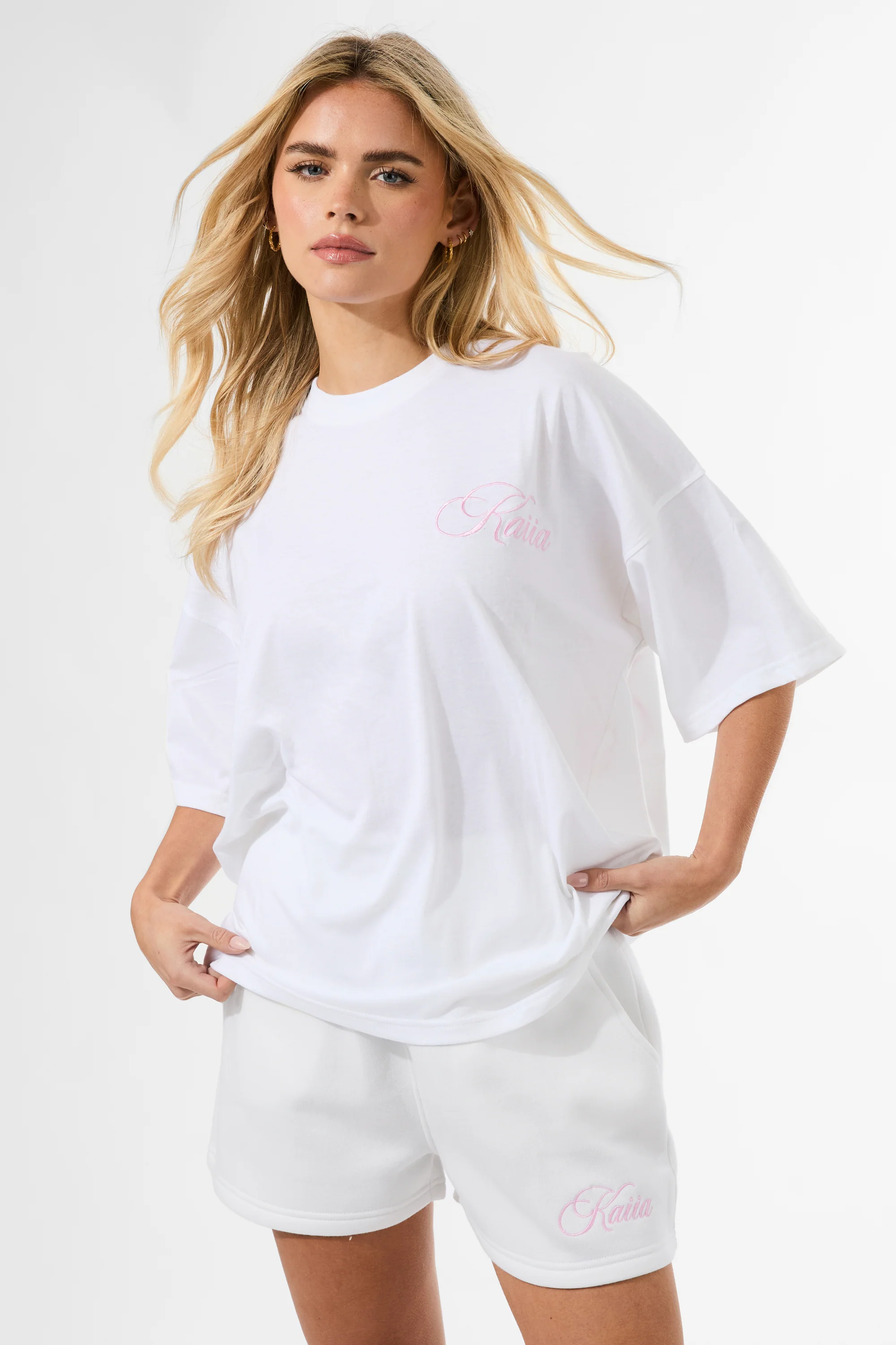 Kaiia Studio Script Logo Oversized T-Shirt White & Pink - Image 4