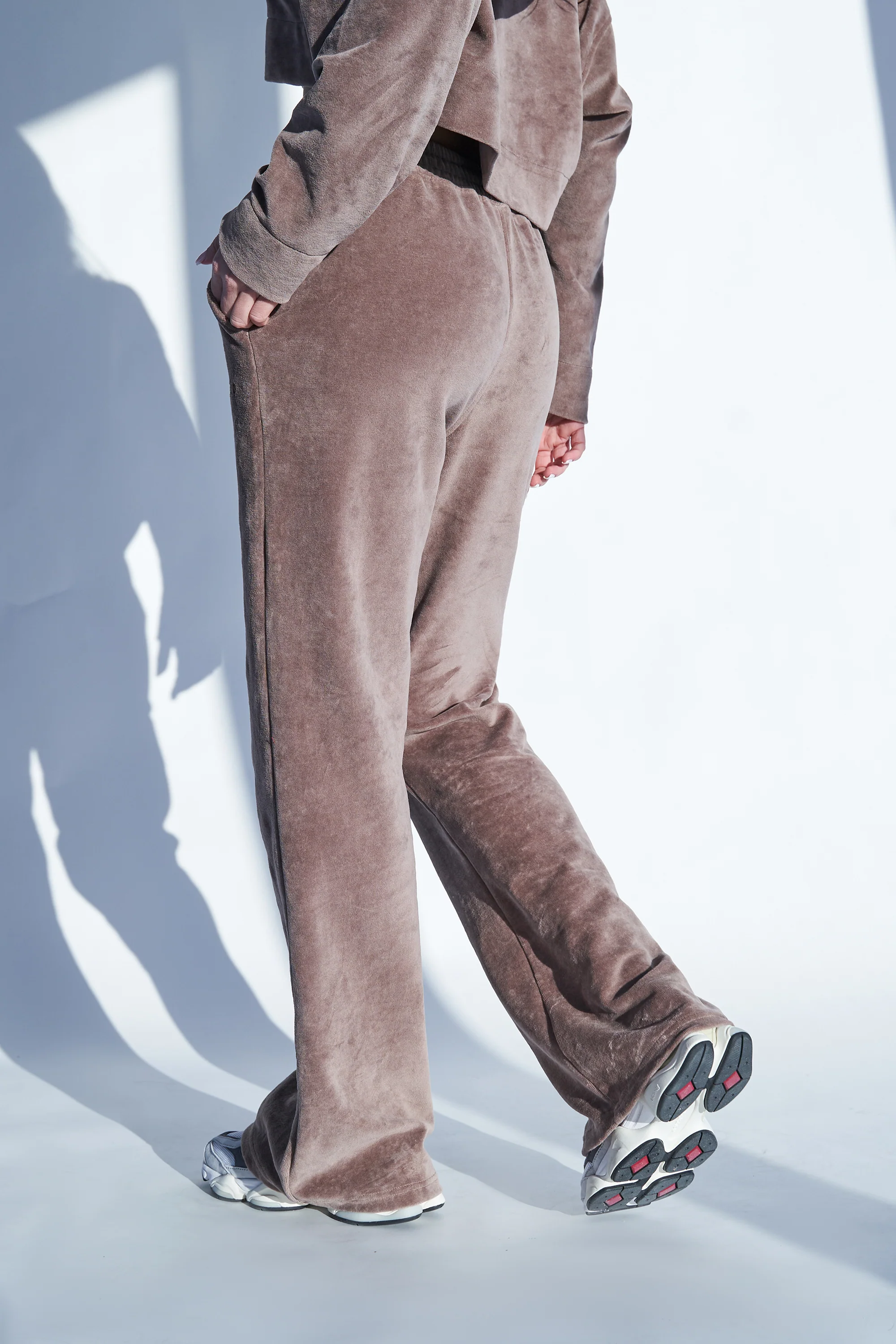 Kaiia Studio Logo Velour Wide Leg Joggers Taupe - Image 4