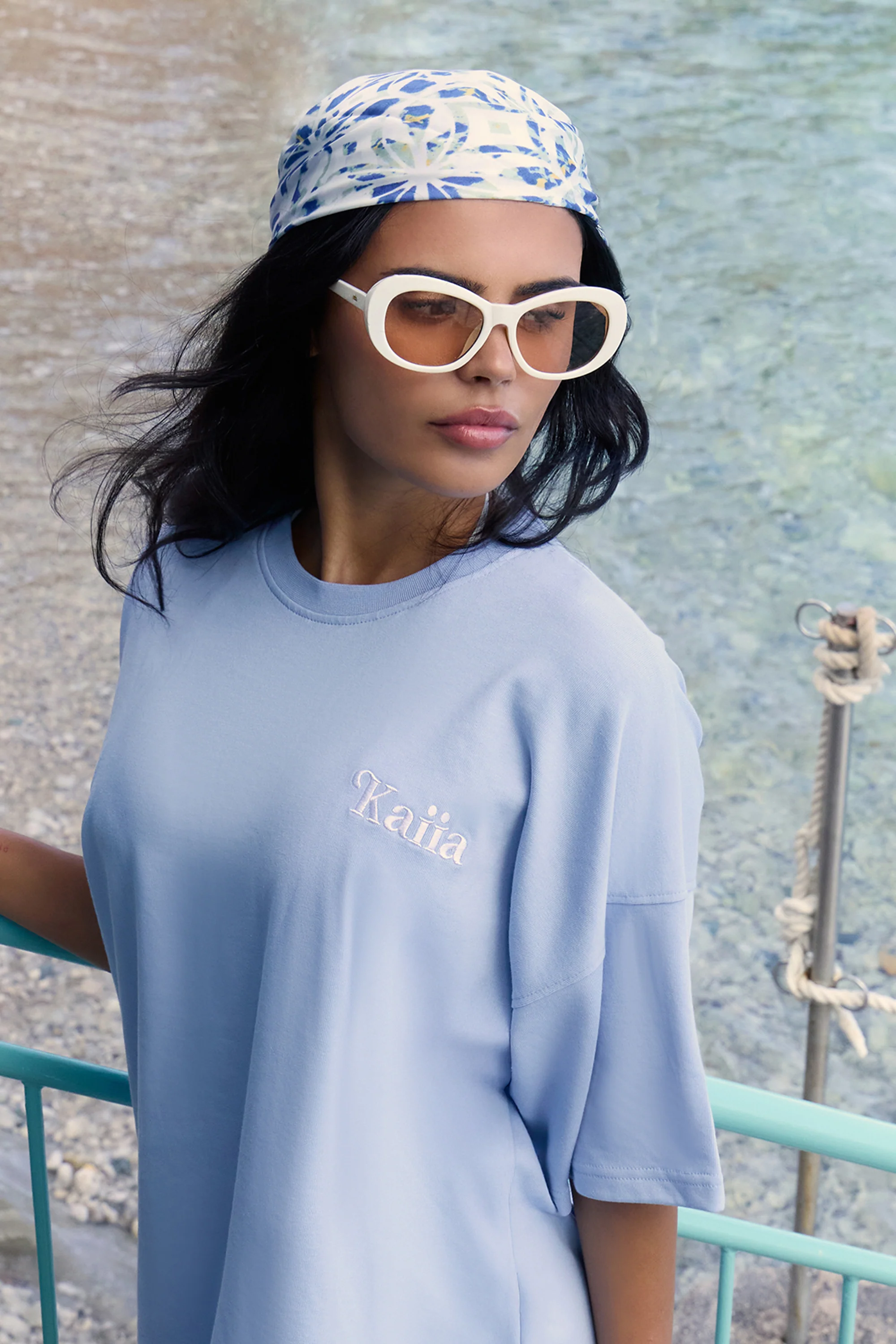 Kaiia Sur La Vacances Back Graphic Oversized T-Shirt Baby Blue - Image 4