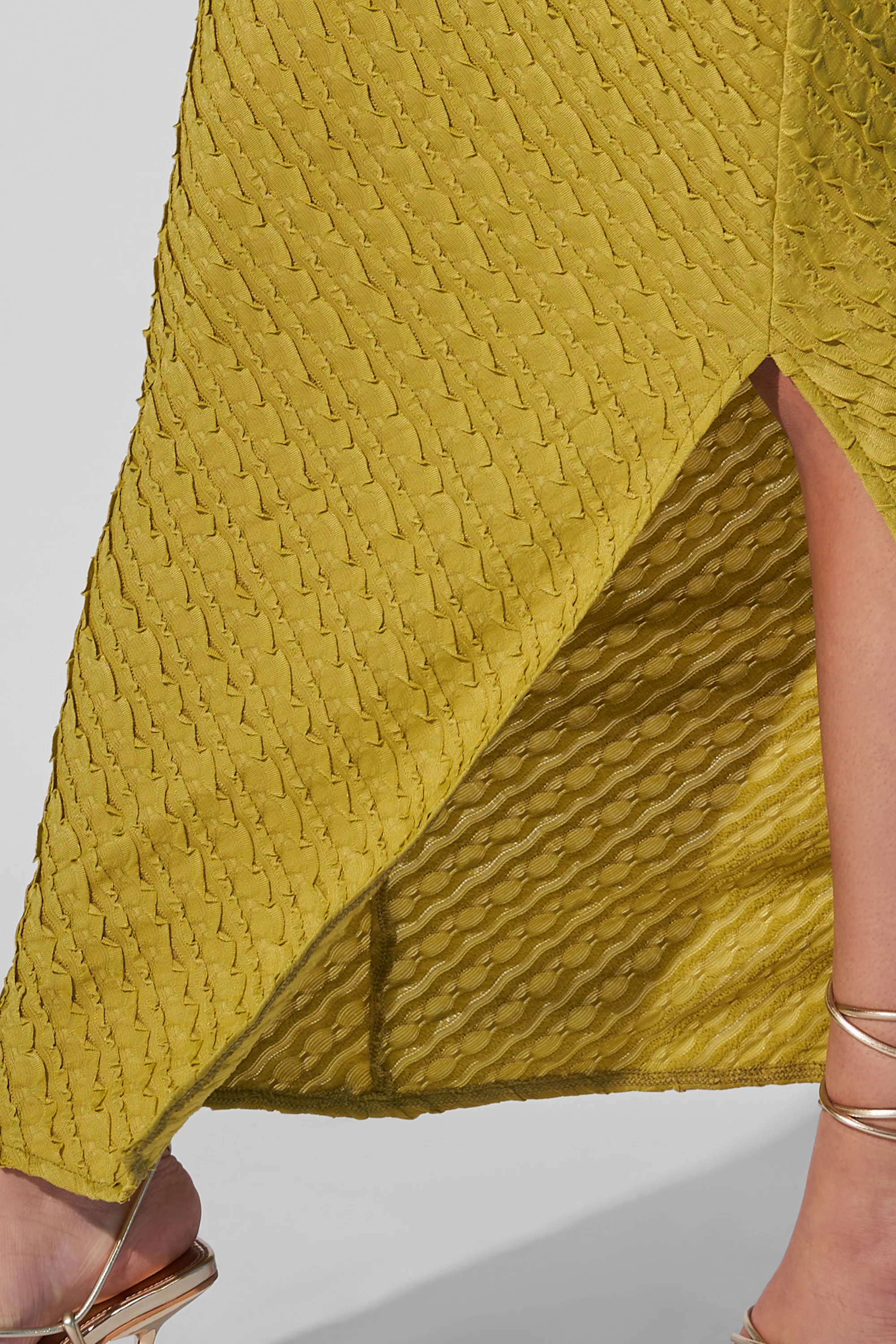 Kaiia Textured Column Maxi Skirt Co Ord Lime - Image 4