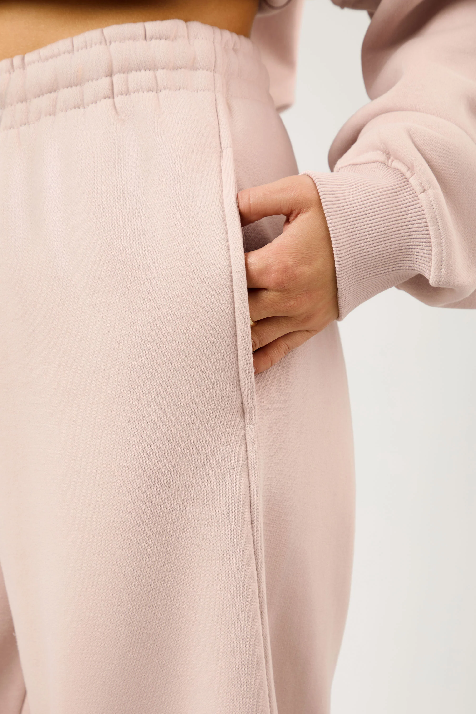 Kaiia The Label Seam Detail Side Pocket Barrel Leg Joggers Pink Champagne - Image 4