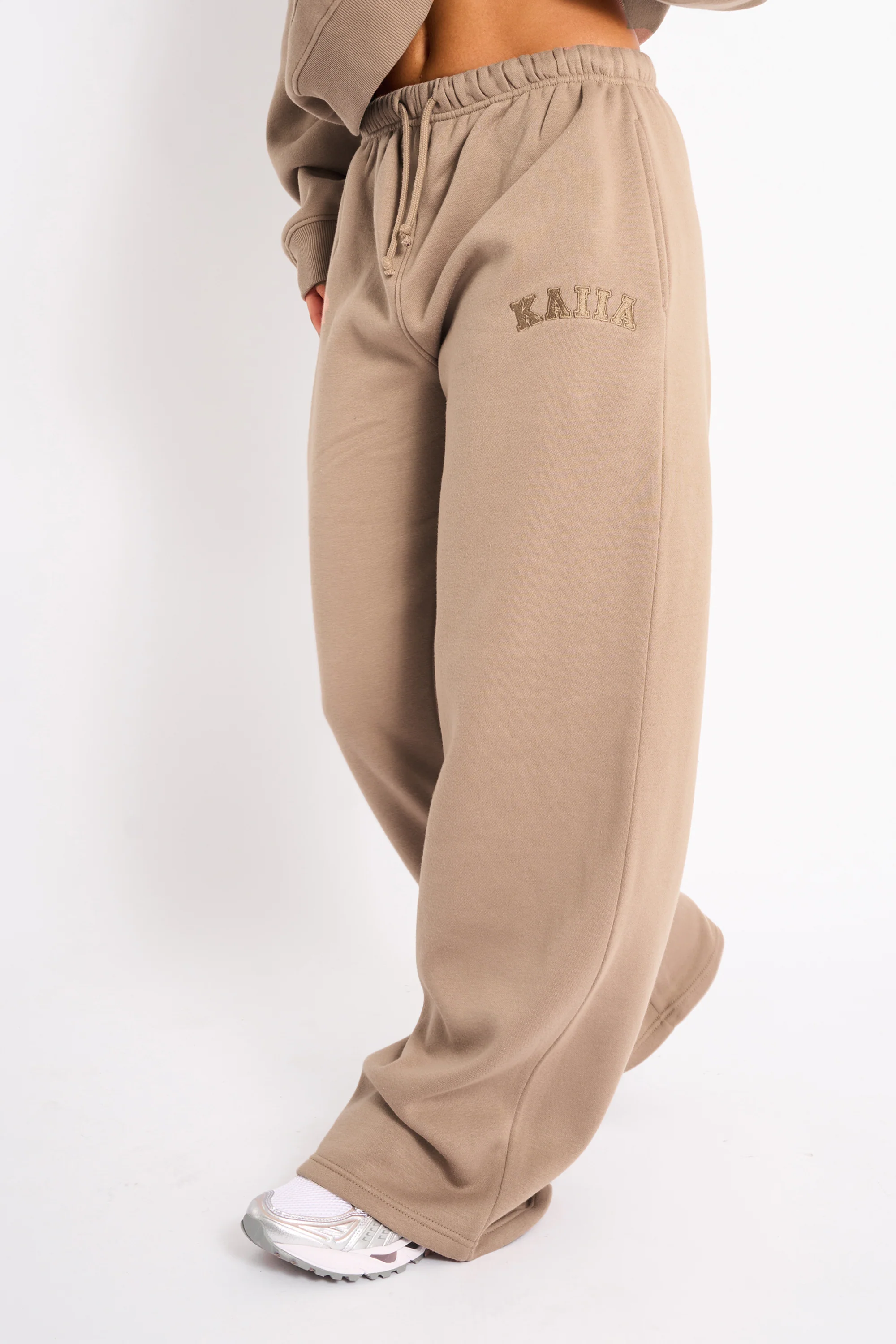 Kaiia Logo Wide Leg Joggers Latte - Image 2