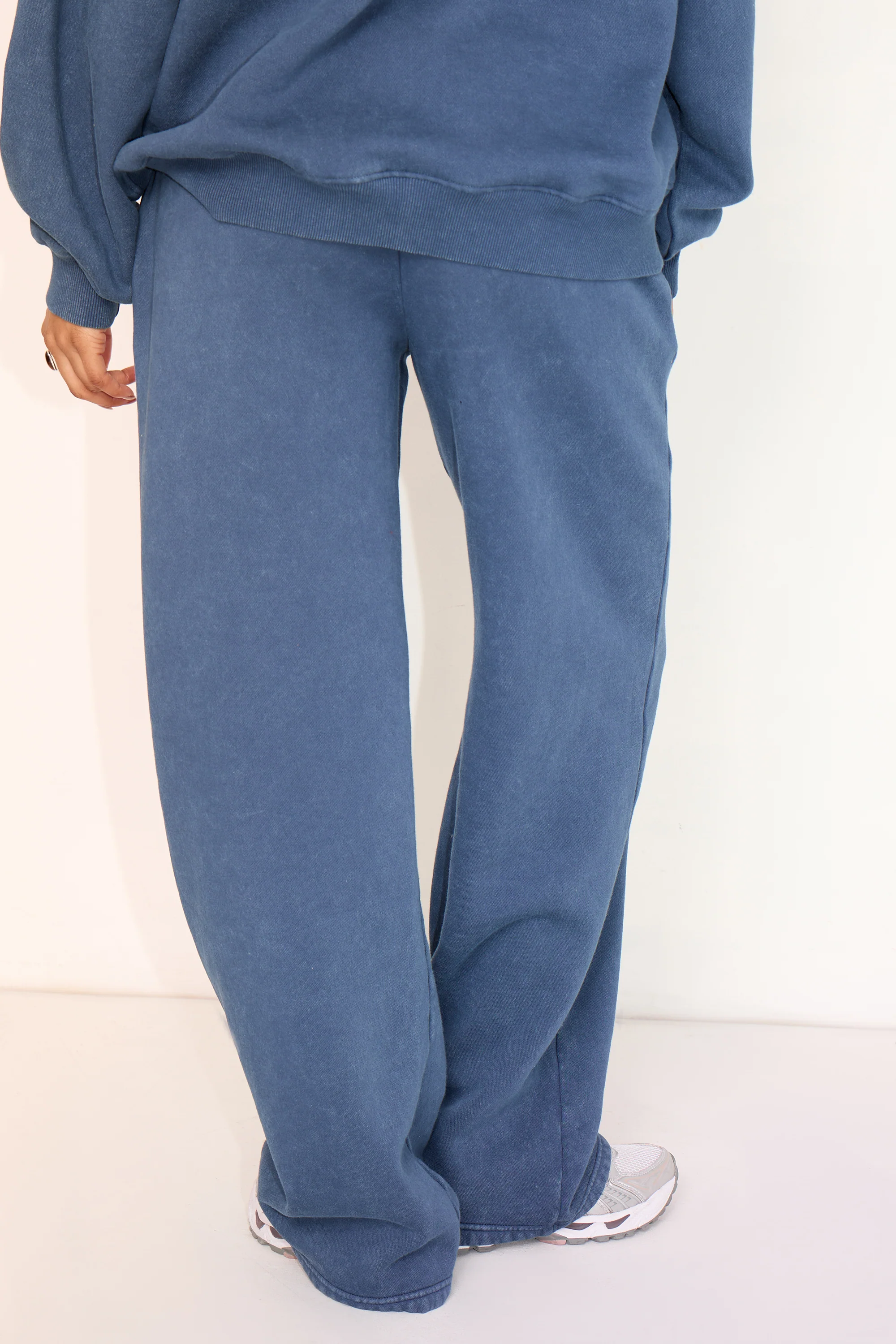 Kaiia Wide Leg Joggers Washed Petrol - Image 4