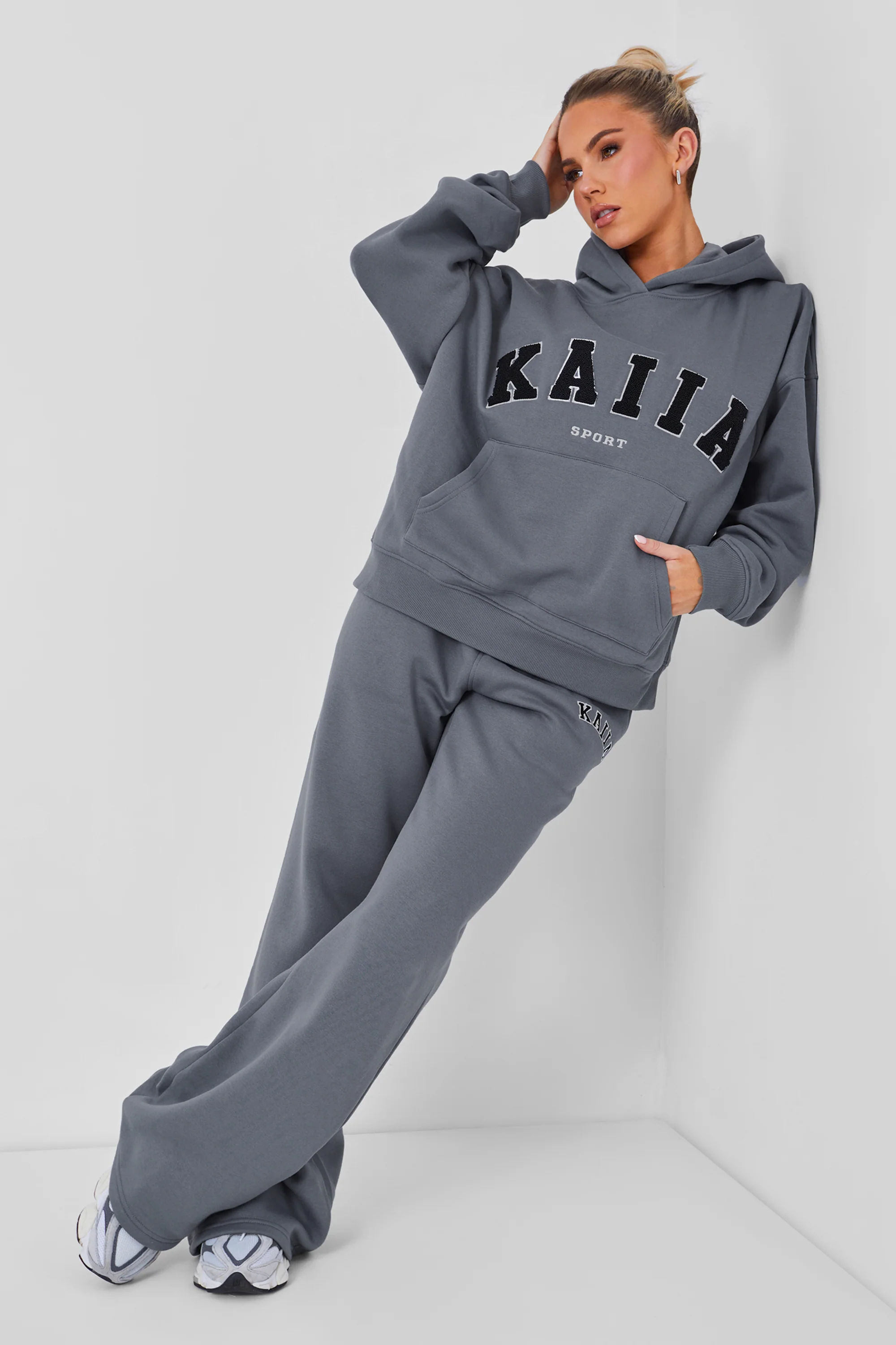 Kaiia Wide Leg Sweat Pants in Charcoal Grey - Image 7