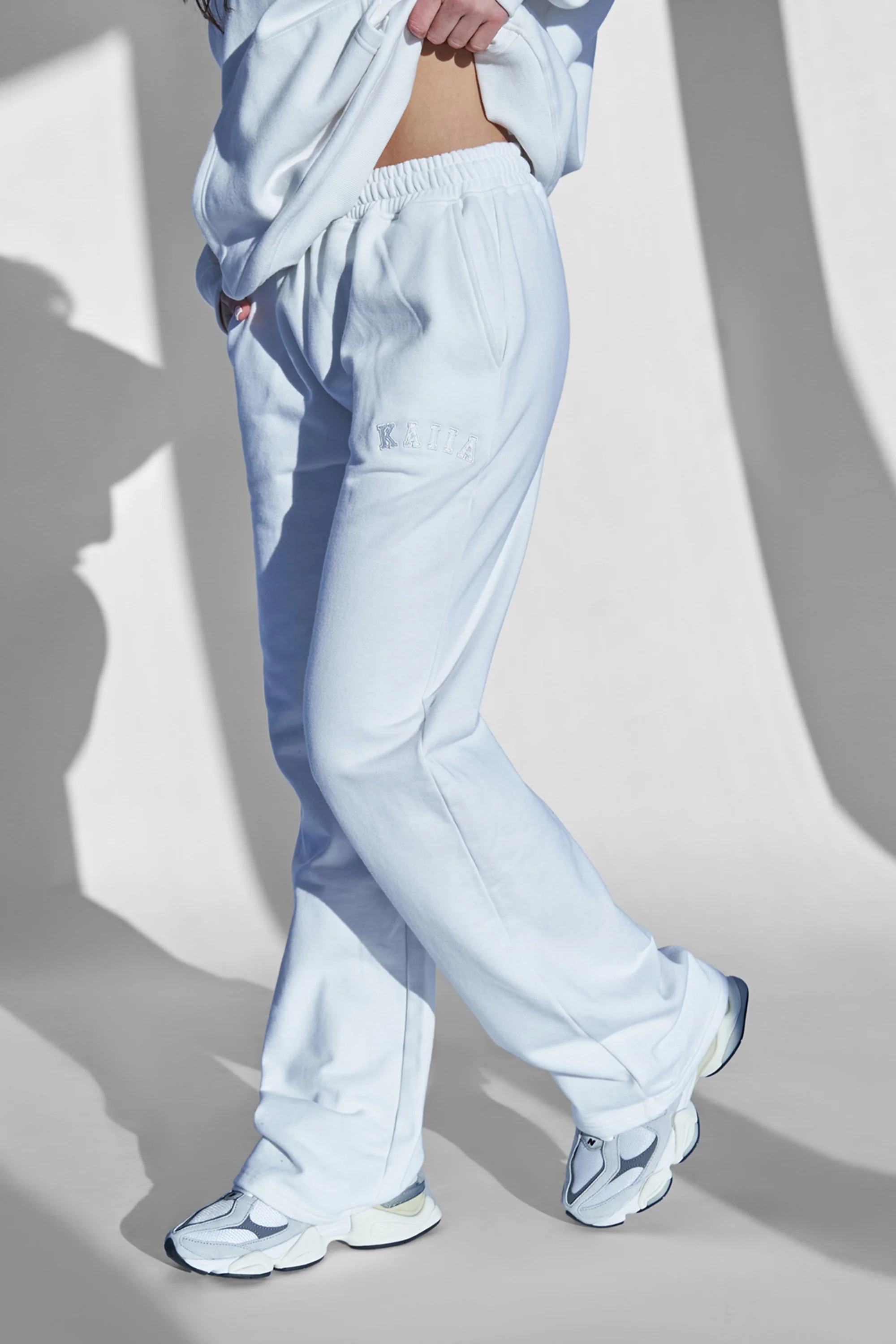 Kaiia Wide Leg Sweat Pants White - Image 3
