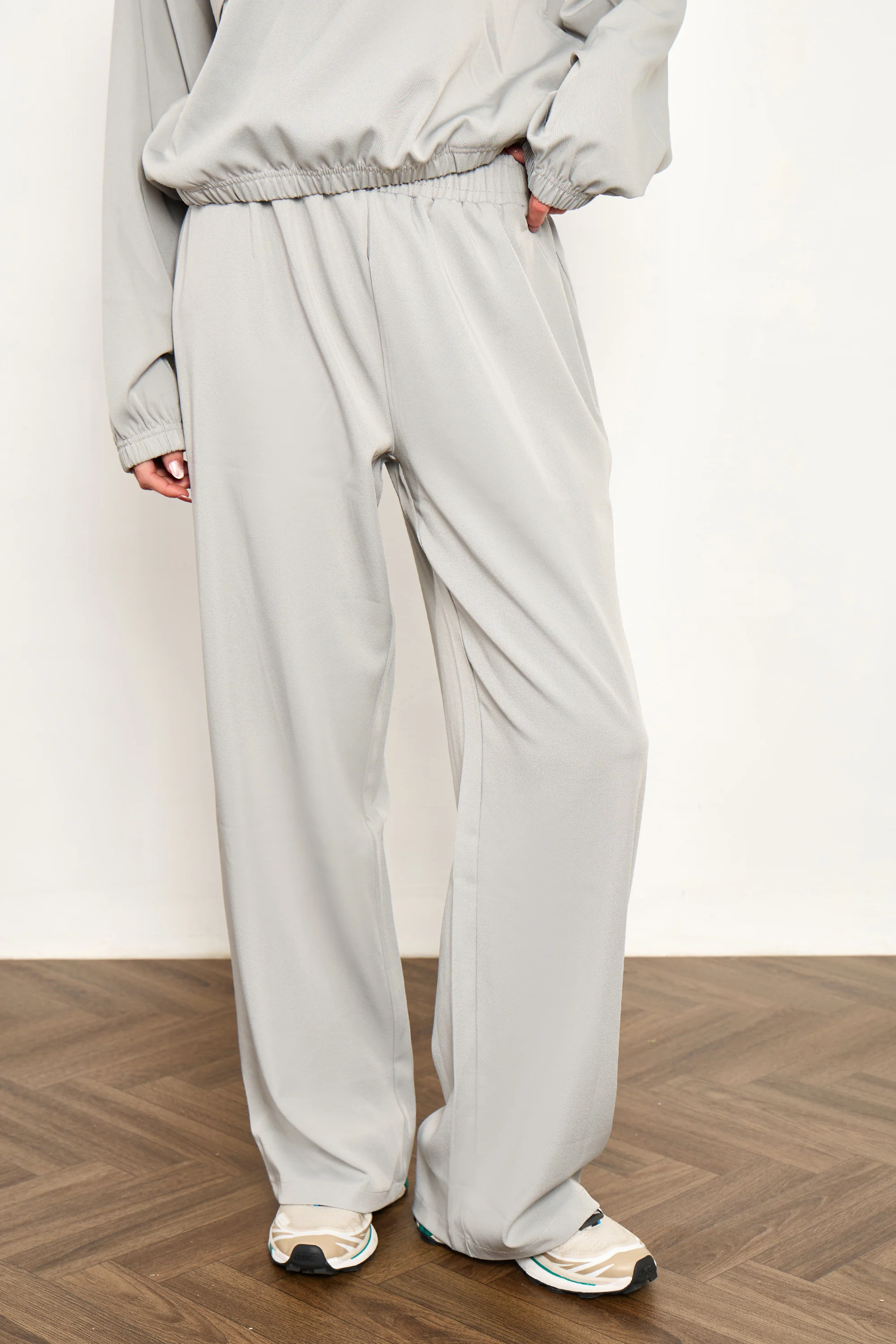 Kaiia Woven Wide Leg Trousers Grey Blue - Image 3