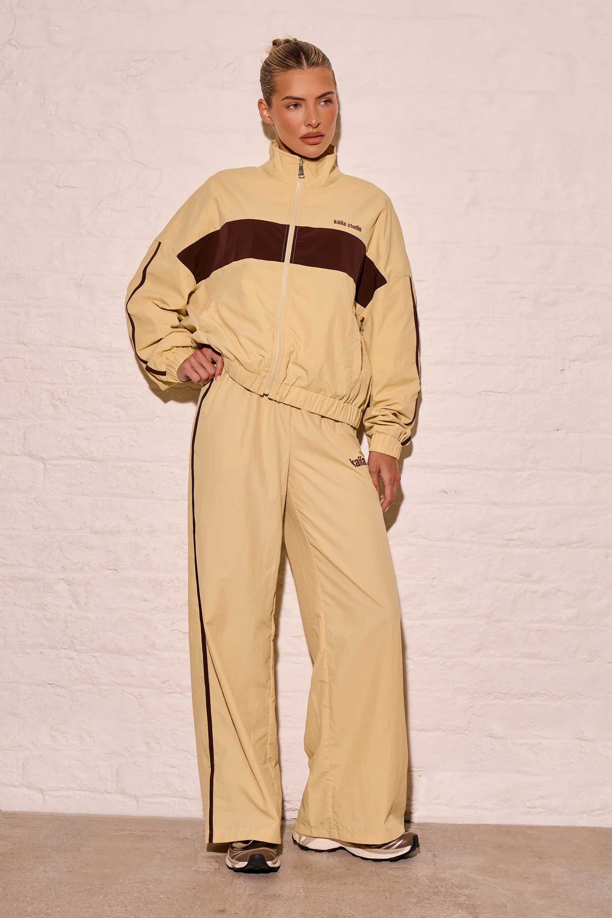 Kaiia Woven Windbreaker Zip Up Jacket Yellow & Biscuit - Image 3
