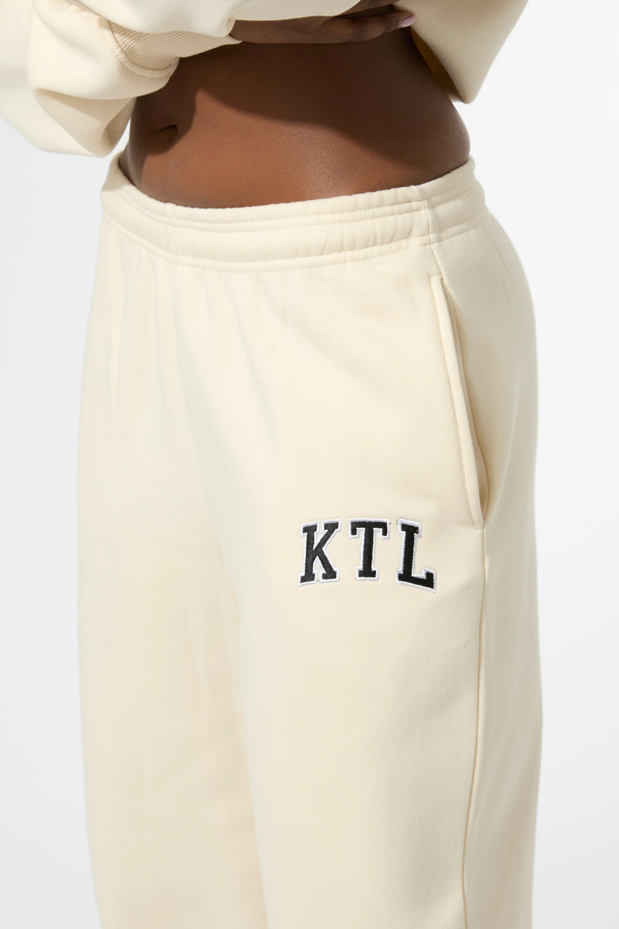 Kaiia KTL Logo Cuffed Joggers Buttercream - Image 4