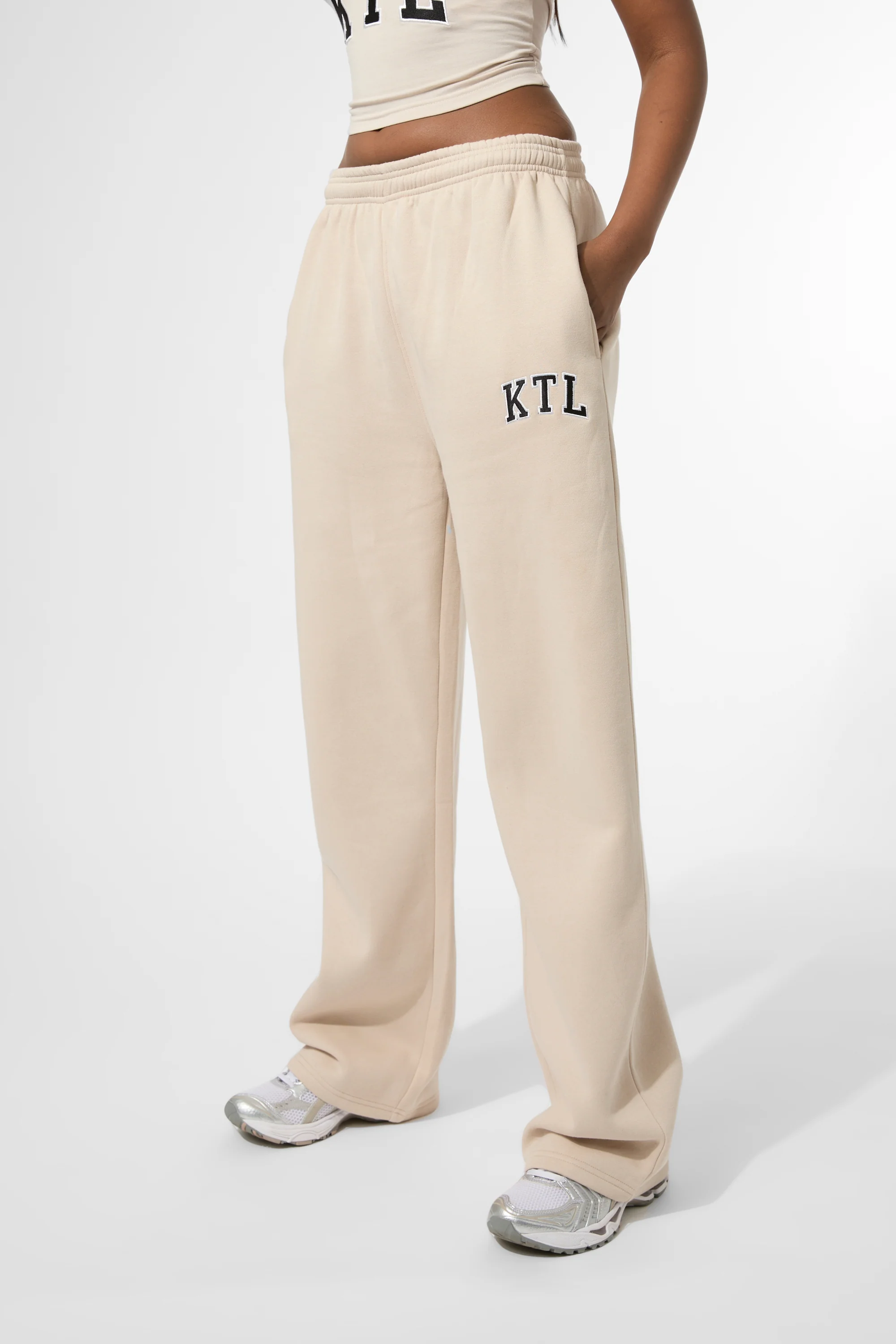 Kaiia KTL Logo Wide Leg Joggers Truffle - Image 2