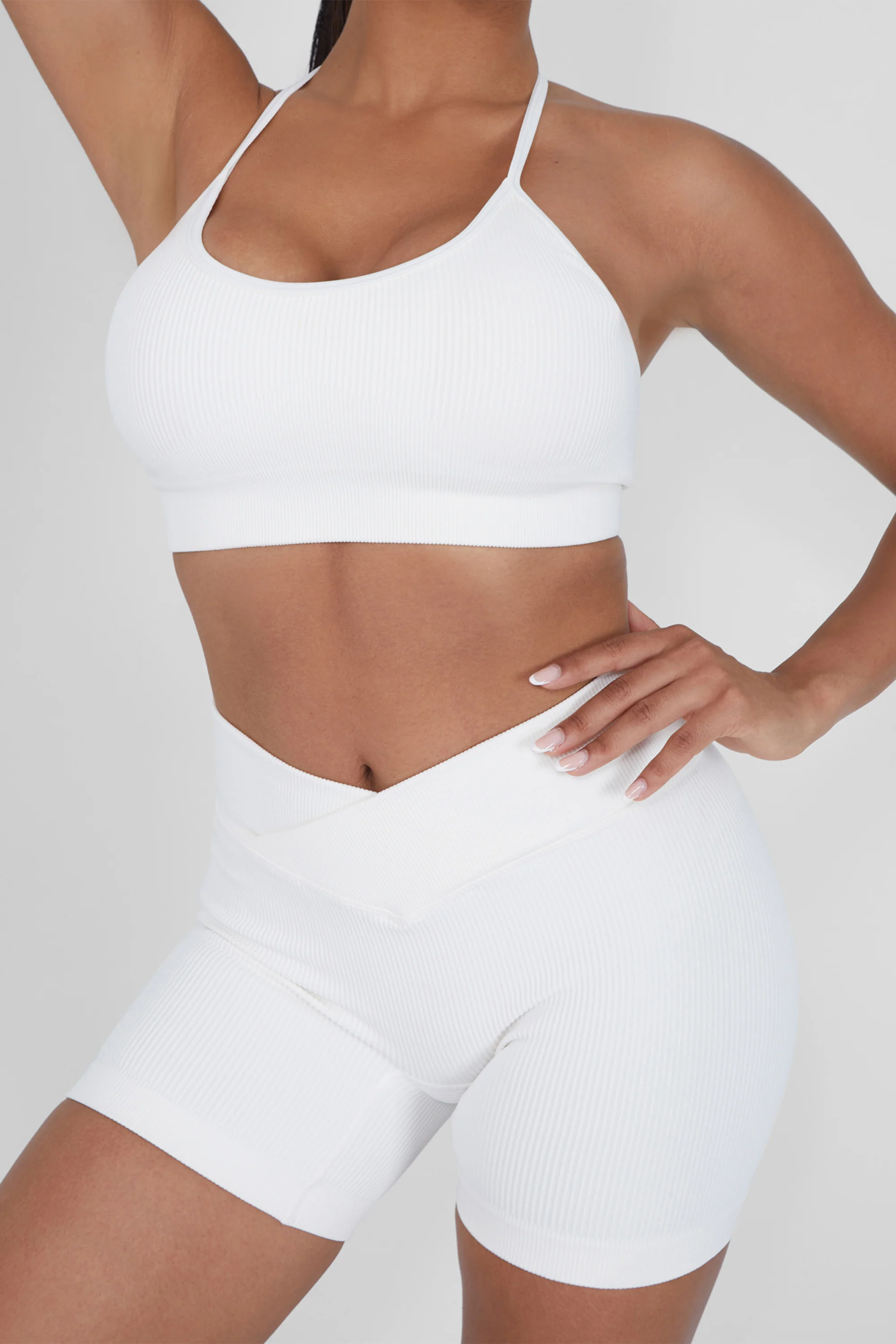 Seamless Cross Front Cycling Short White - Image 4