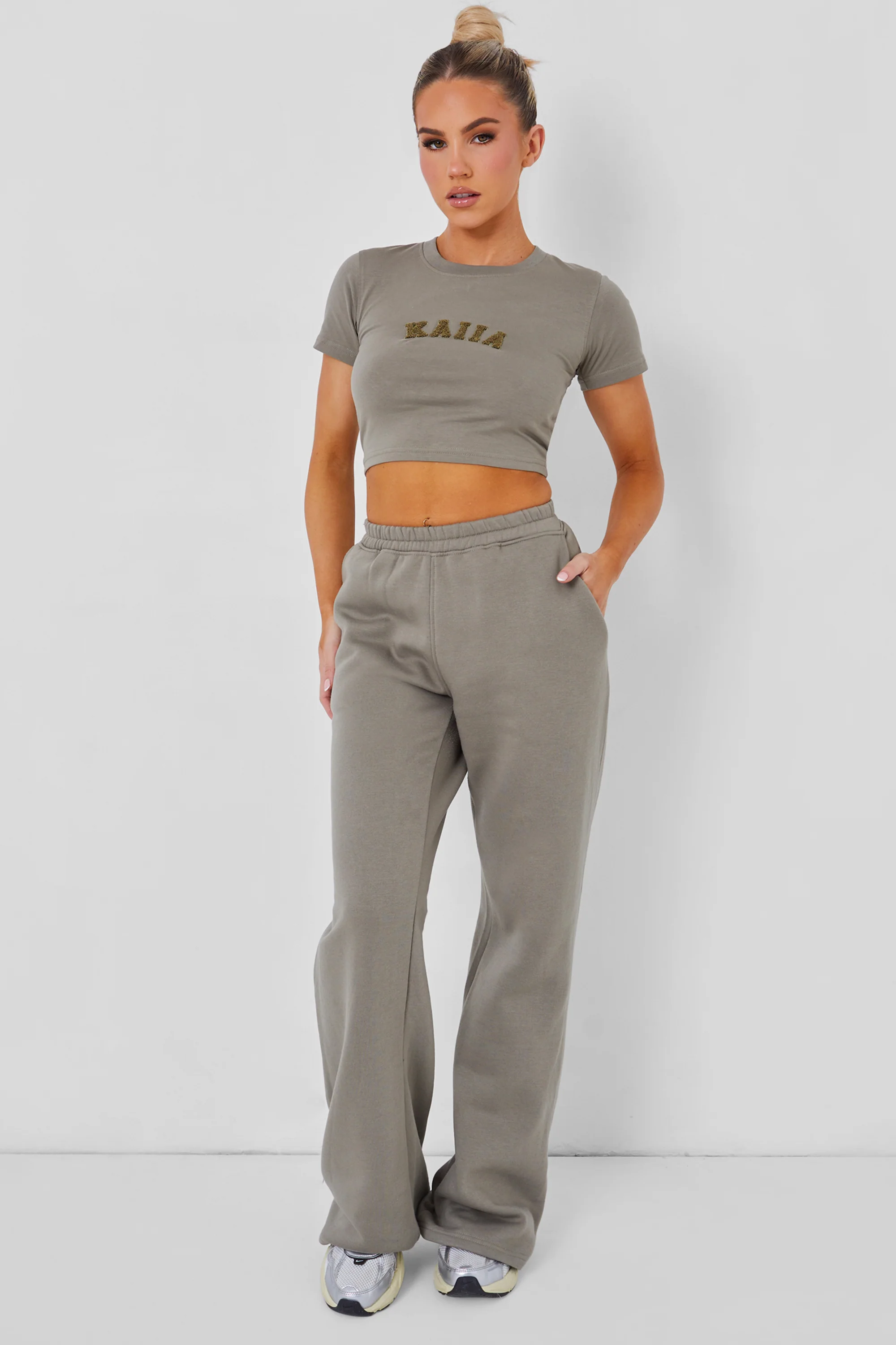 Kaiia Wide Leg Sweat Pants Khaki - Image 5